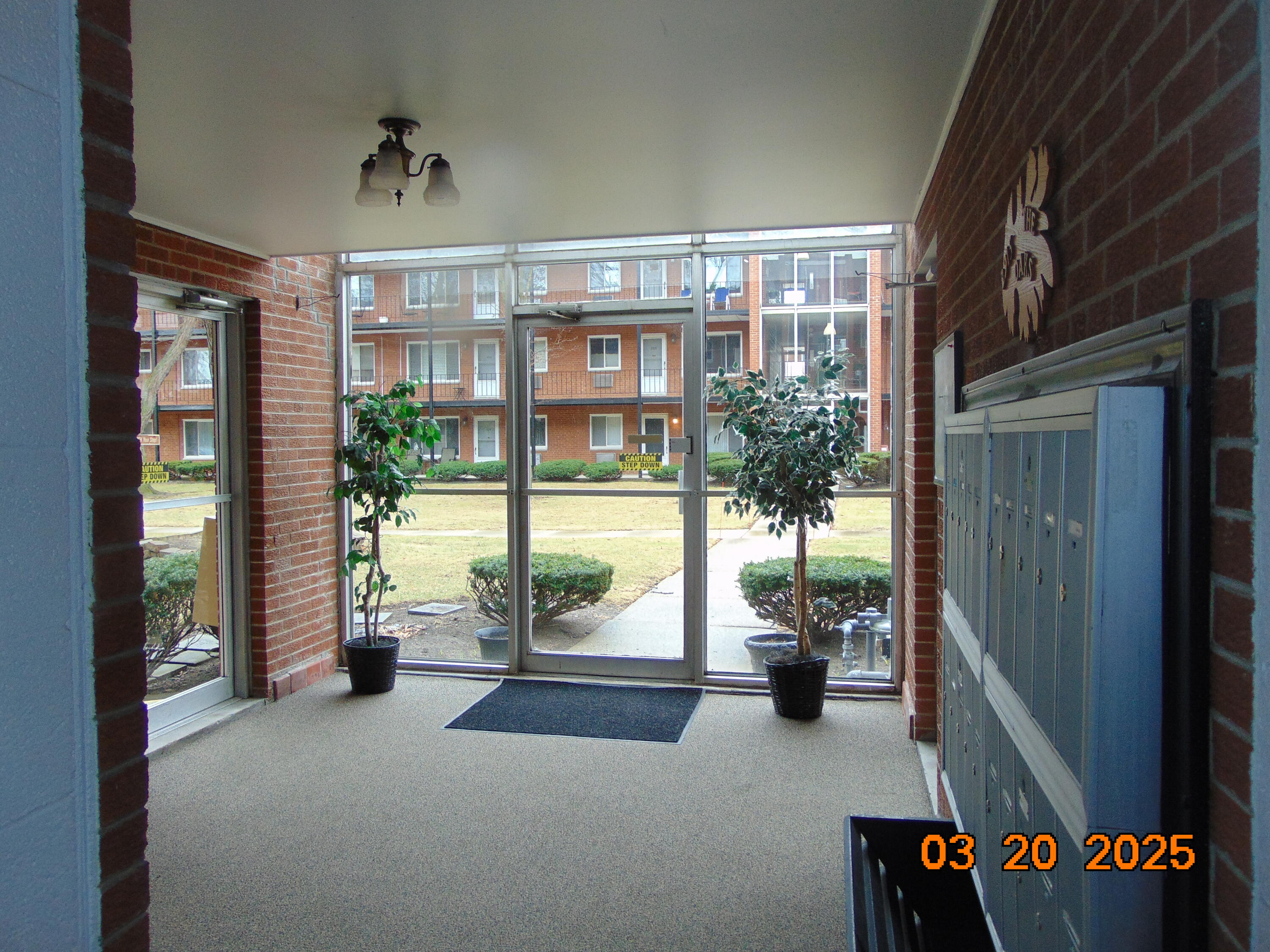 2915 W 13 Mile Road 209 Property Photo 4