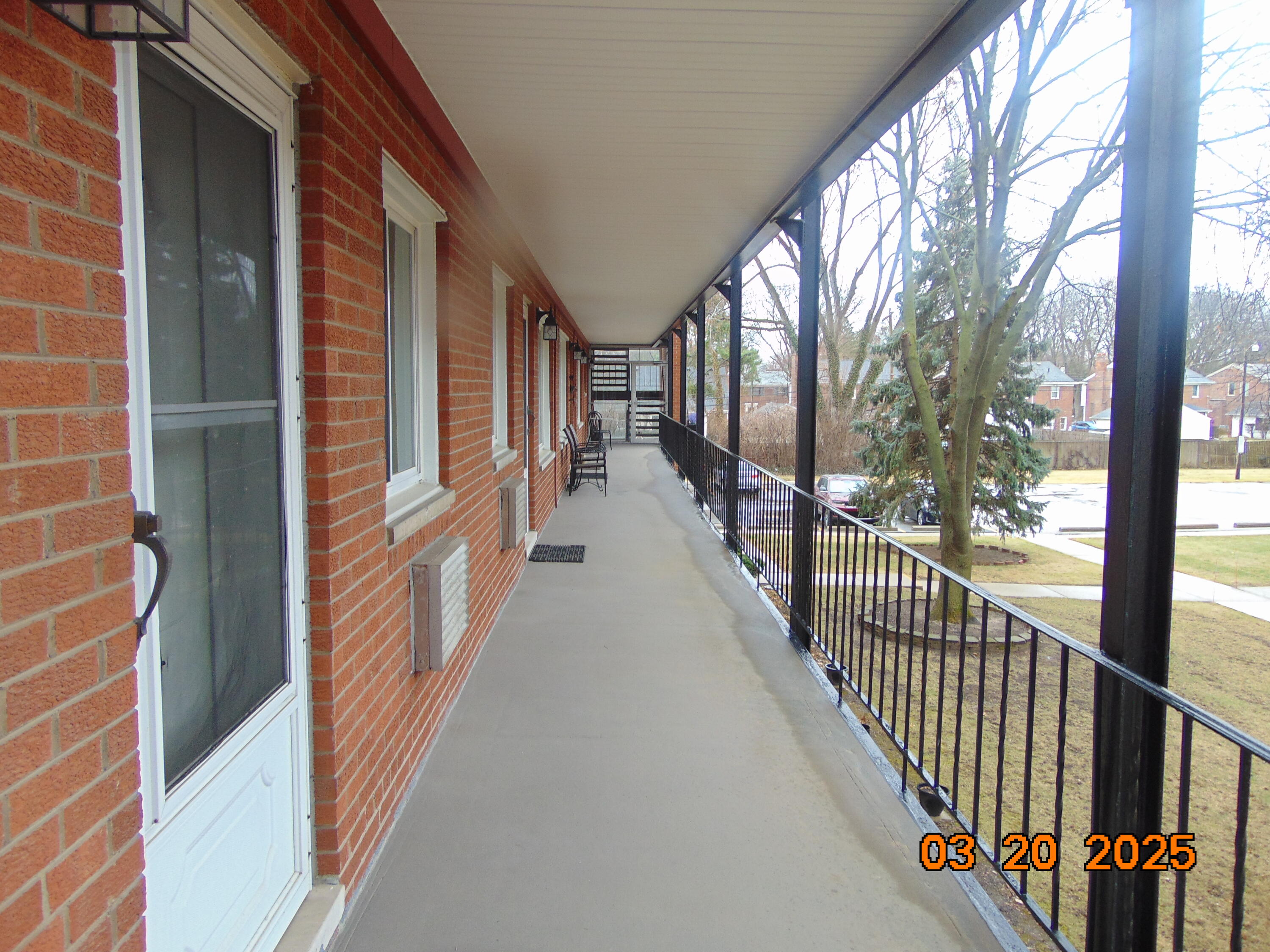 2915 W 13 Mile Road 209 Property Photo 10