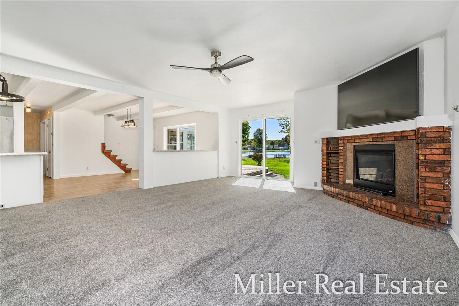 32 B Drive Property Photo 13