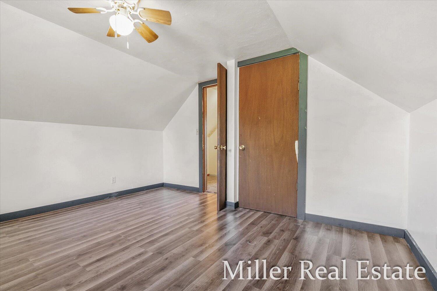 32 B Drive Property Photo 21