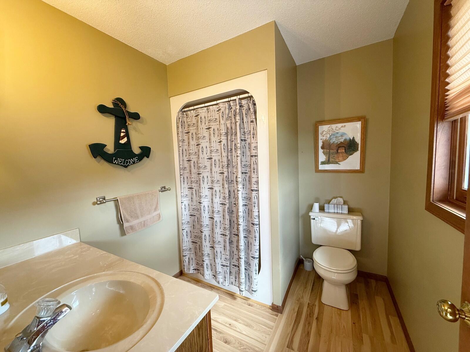 8917 Longview Drive Property Photo 15