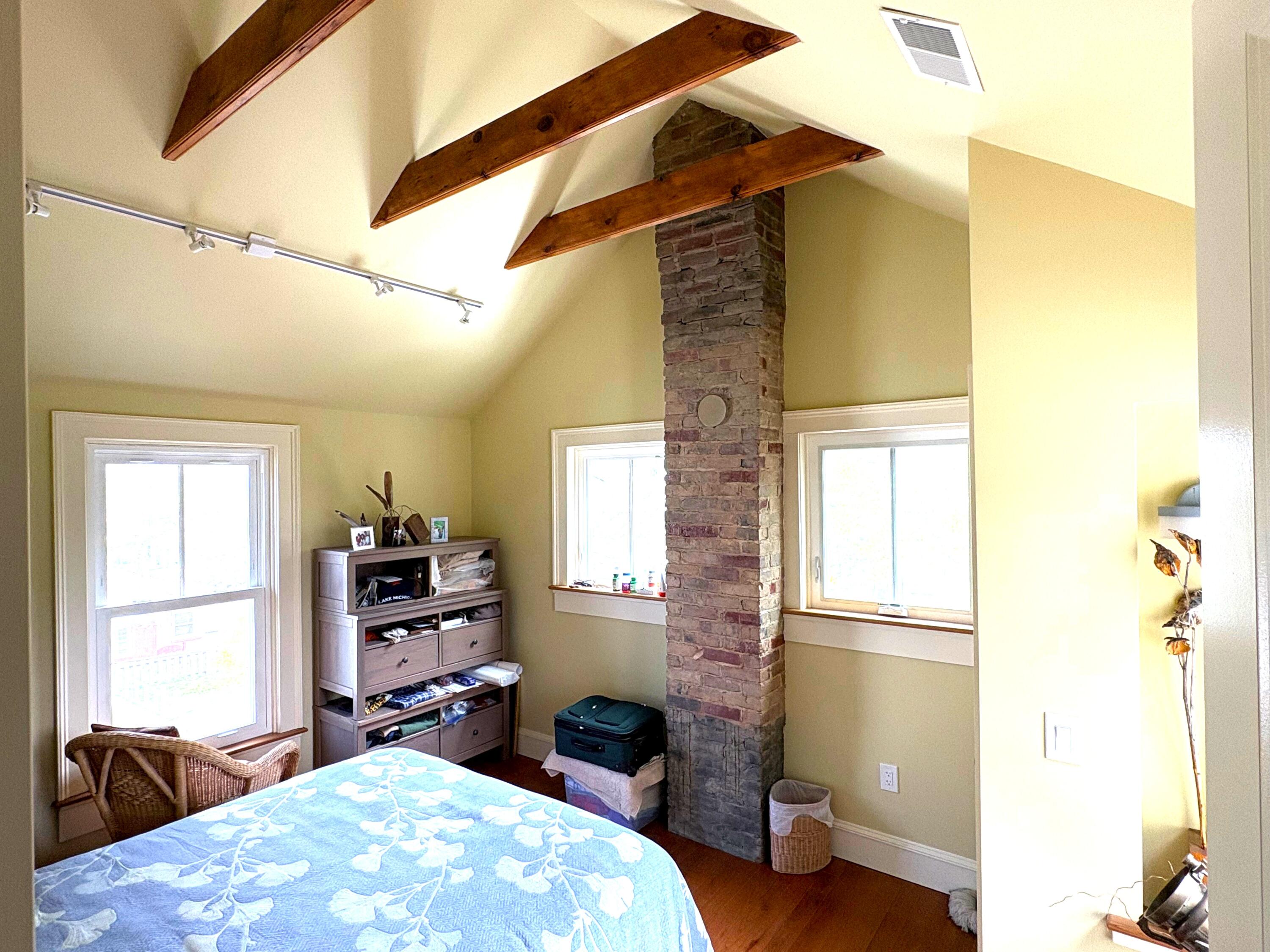 211 Maple Street Property Photo 24