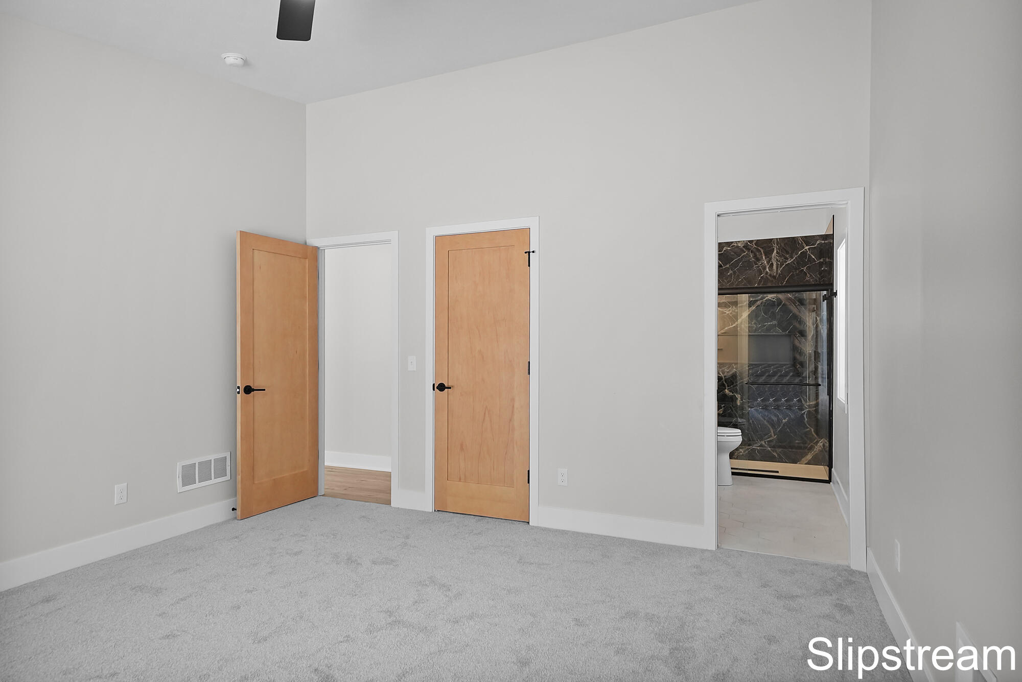 12745 Austrian Drive Property Photo 27