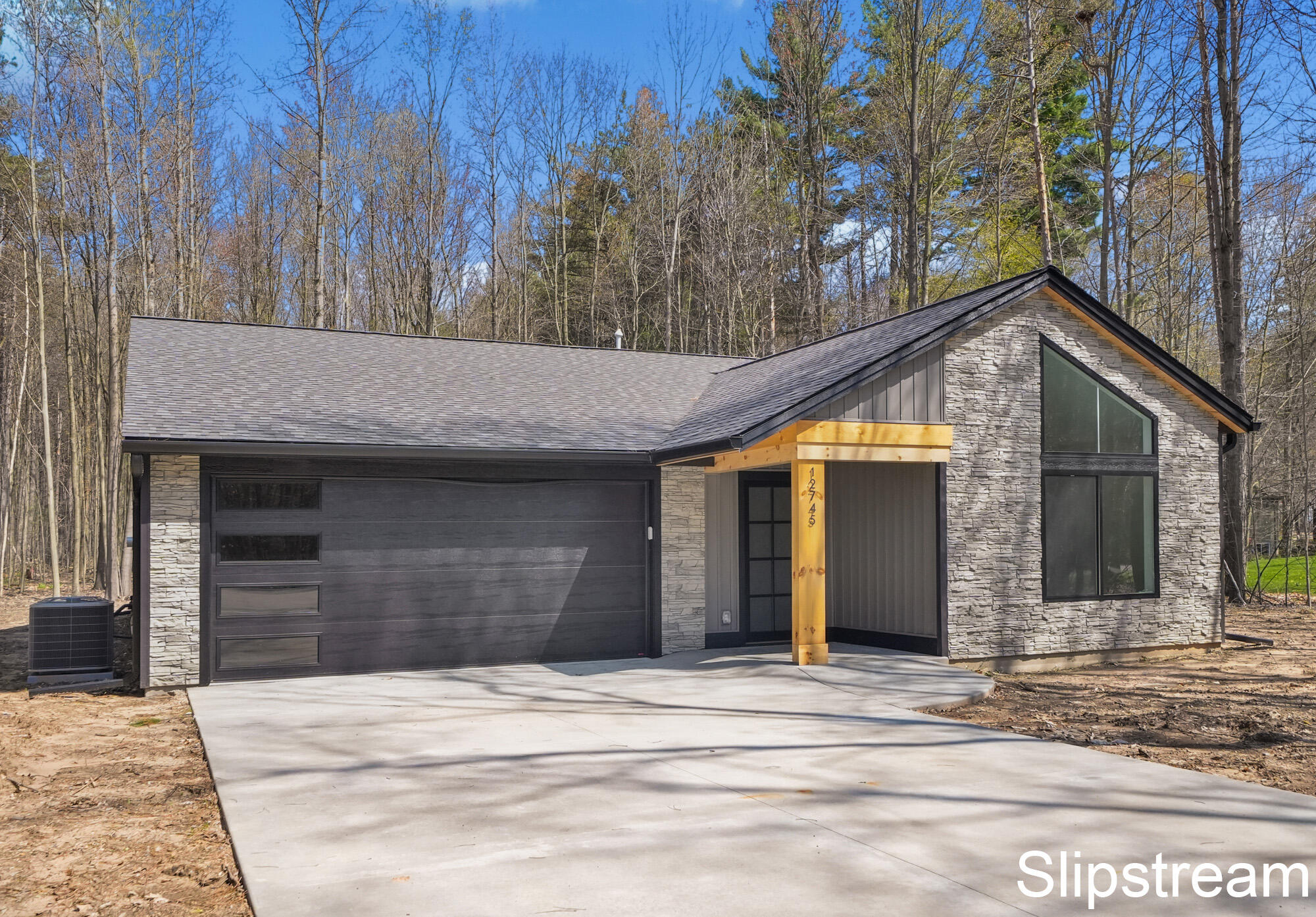 12745 Austrian Drive Property Photo 37