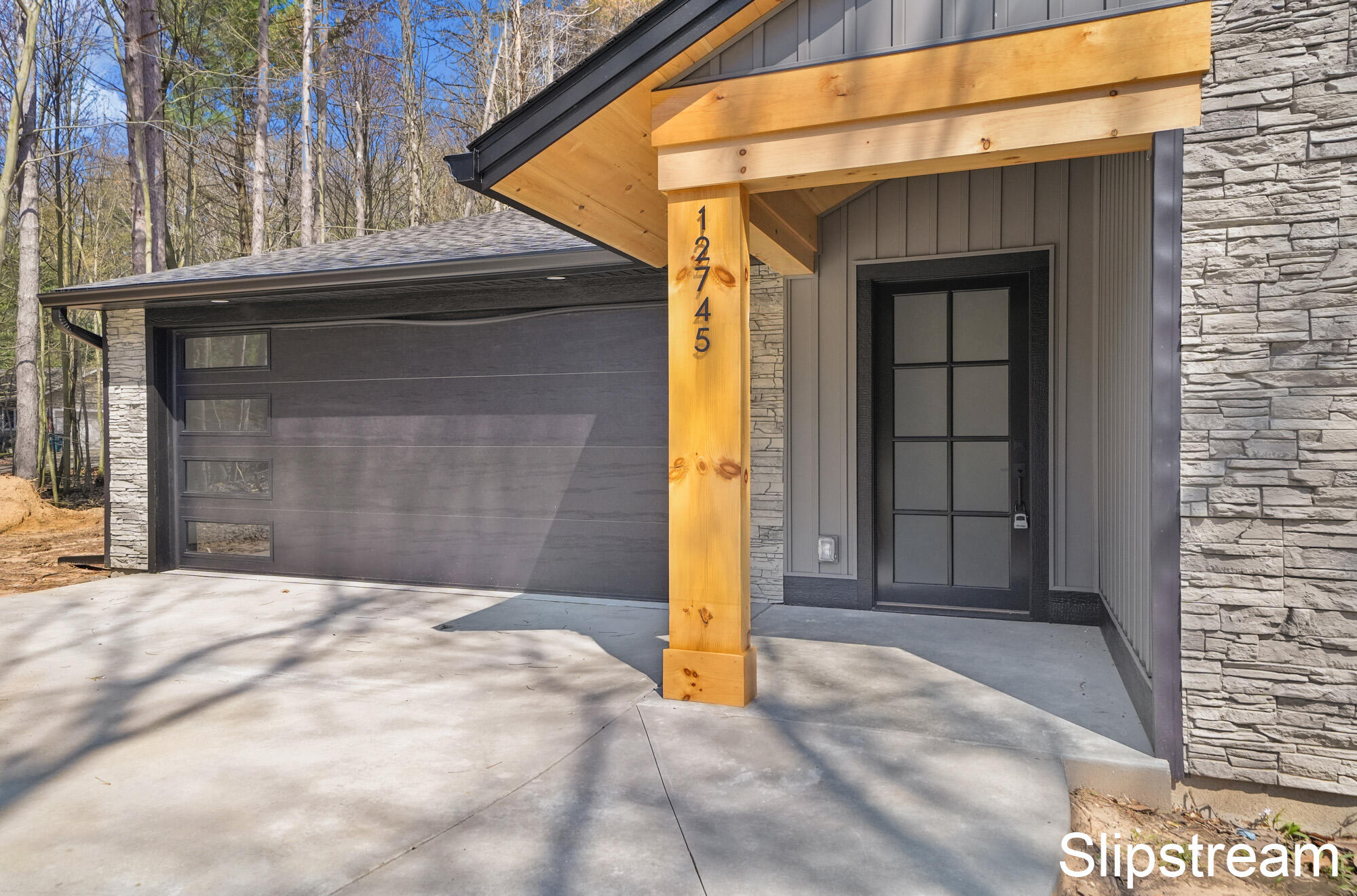 12745 Austrian Drive Property Photo 39
