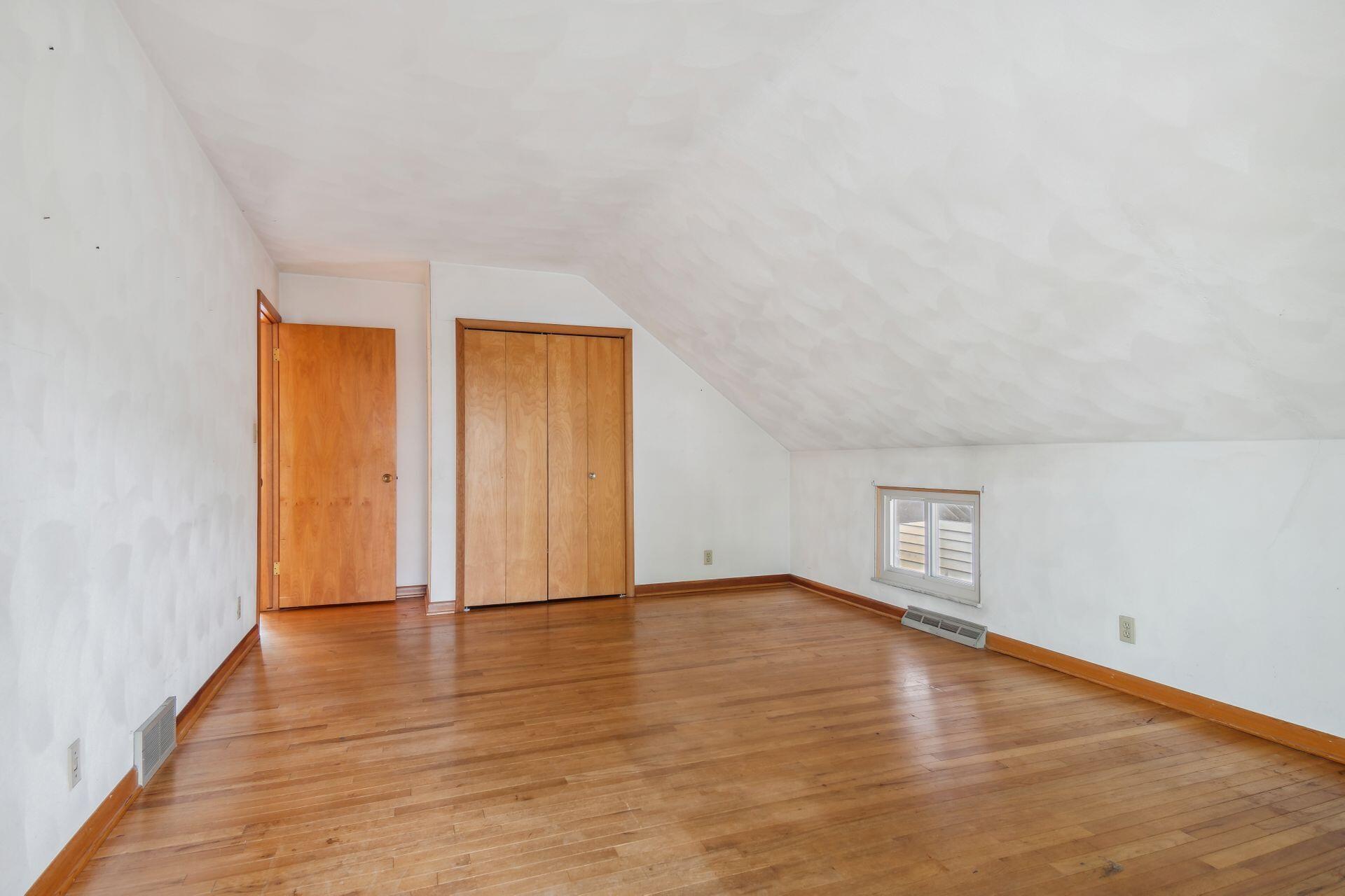 2973 Round Lake Highway Property Photo 19