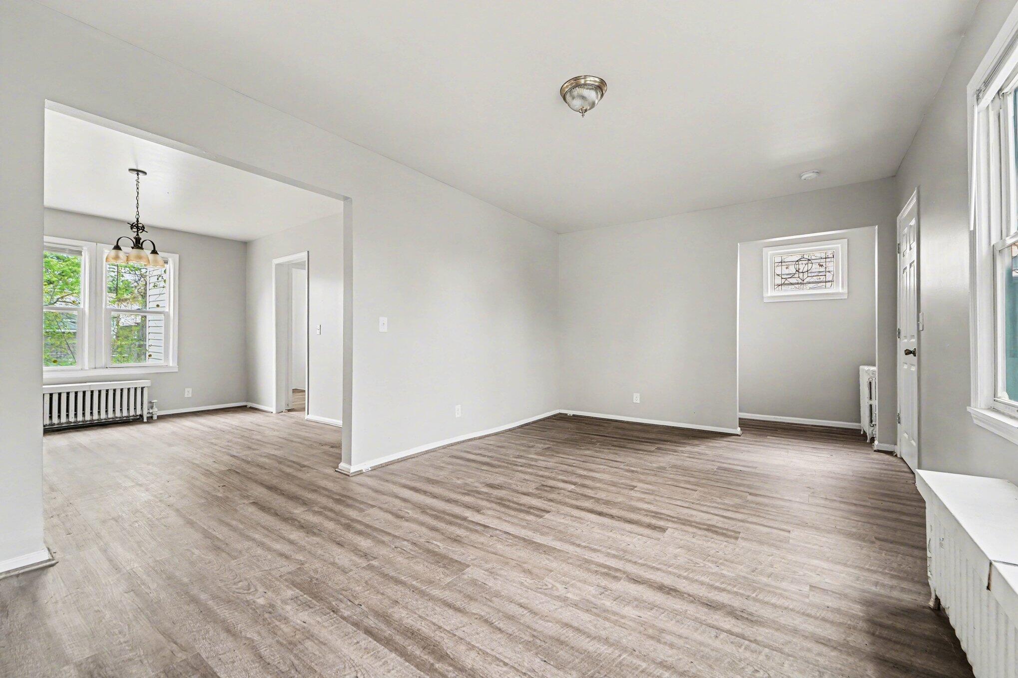 16247 Washburn Street Property Photo 8