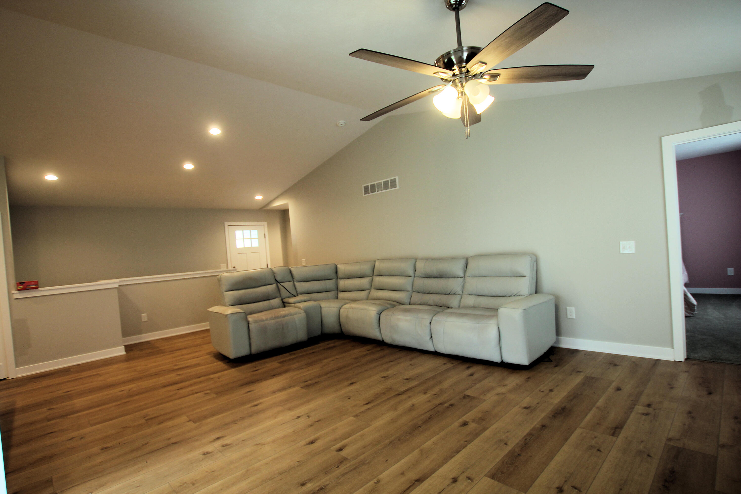 7241 Glendora Lane Property Photo 7