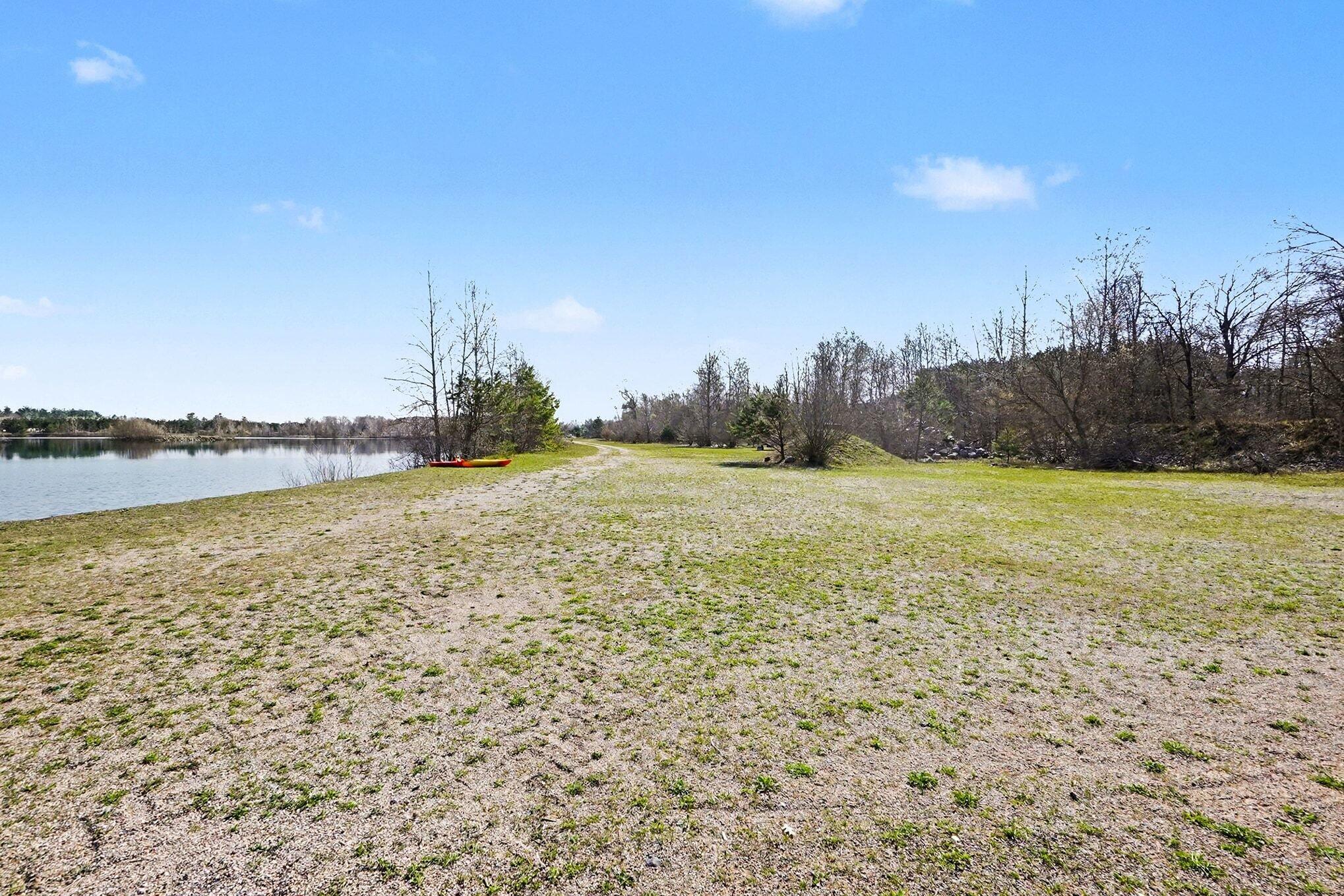 11545 5 Mile Road Property Photo 9