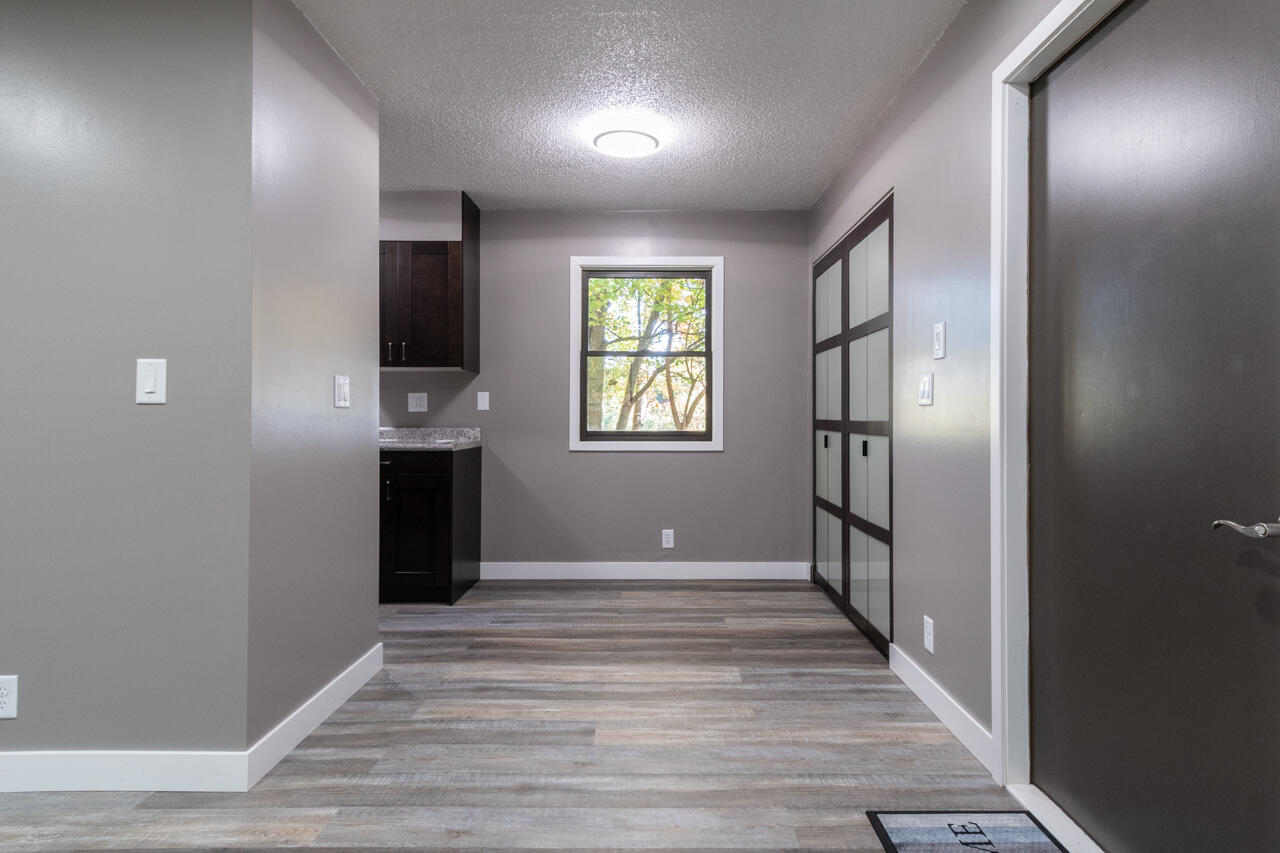 17751 Blue Star Highway Property Photo 11