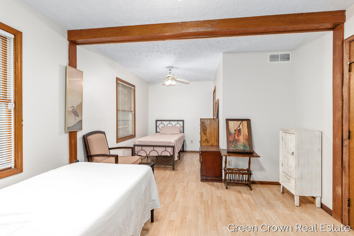4982 Wilcox Road Property Photo 16