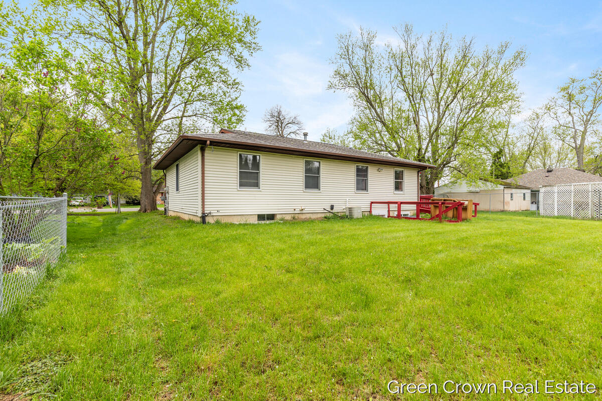 4982 Wilcox Road Property Photo 28