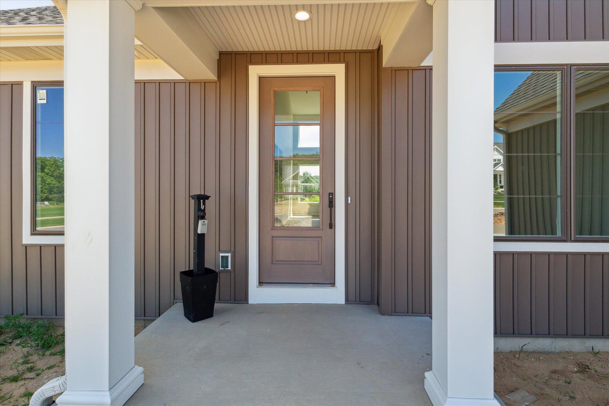 7943 Turning Stone Property Photo 2