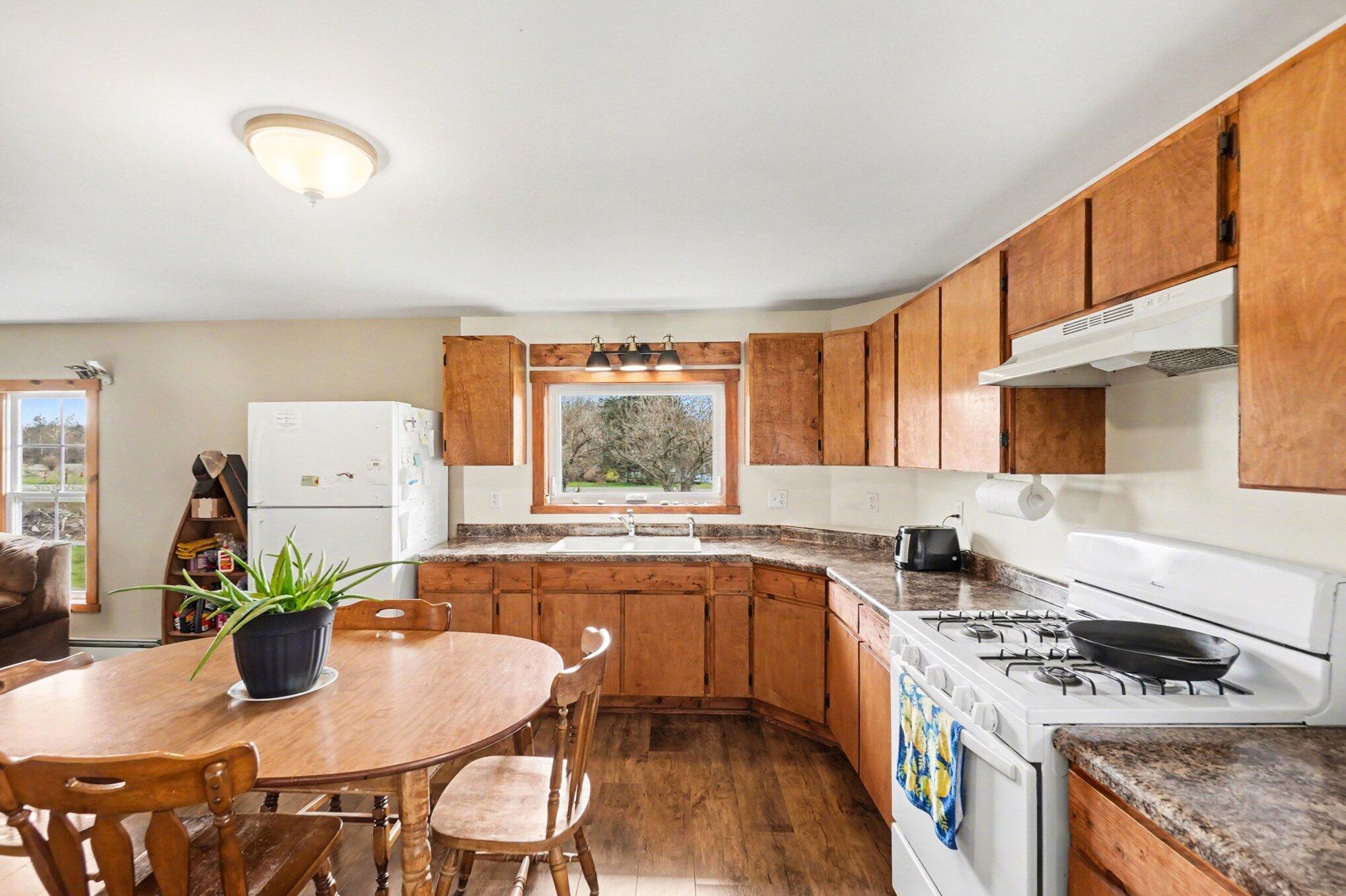 5771 N Woodbridge Road Property Photo 14