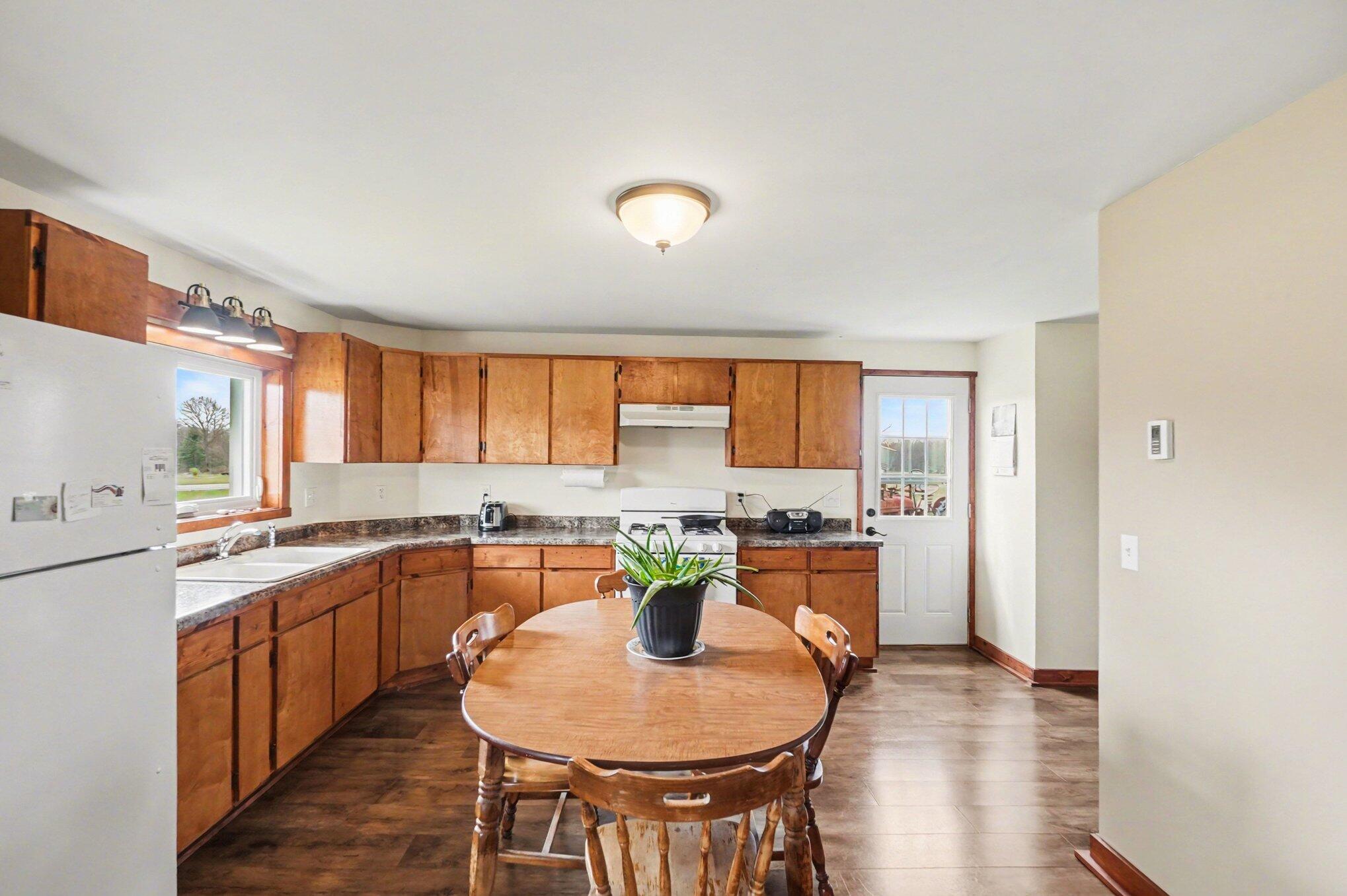 5771 N Woodbridge Road Property Photo 15