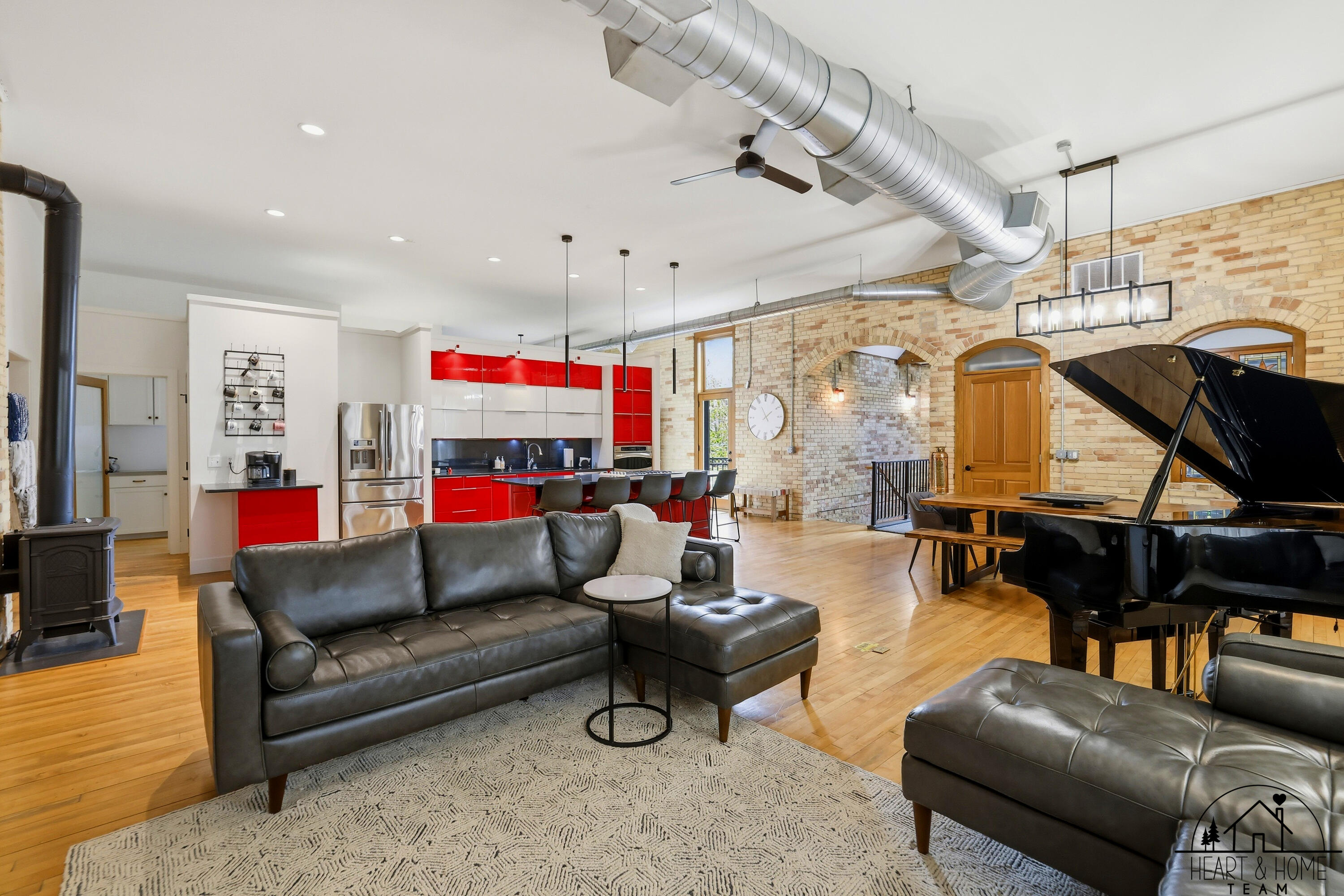 40 Lexington Avenue Nw Property Photo 17