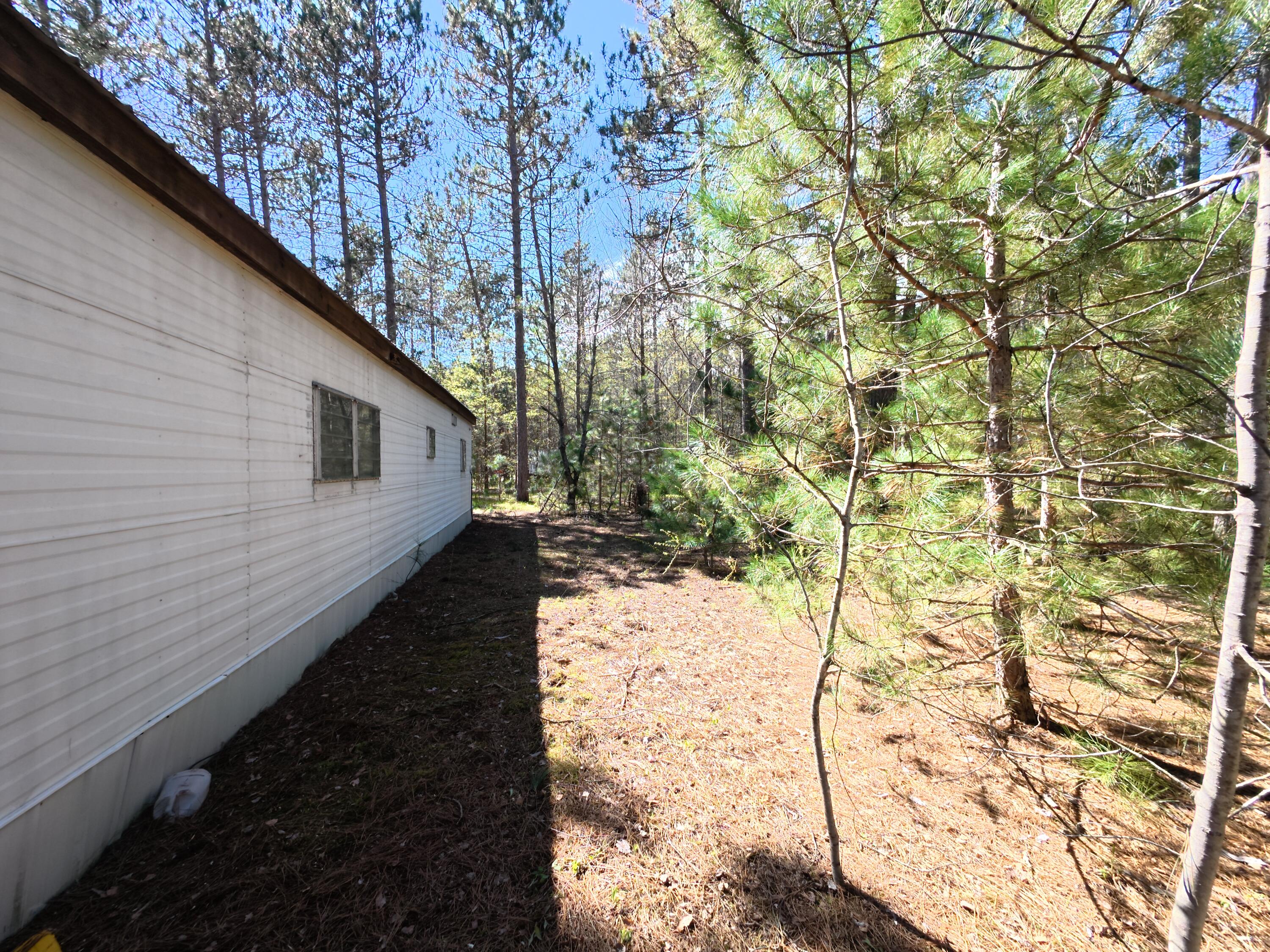 16880 Vondra Road Property Photo 18