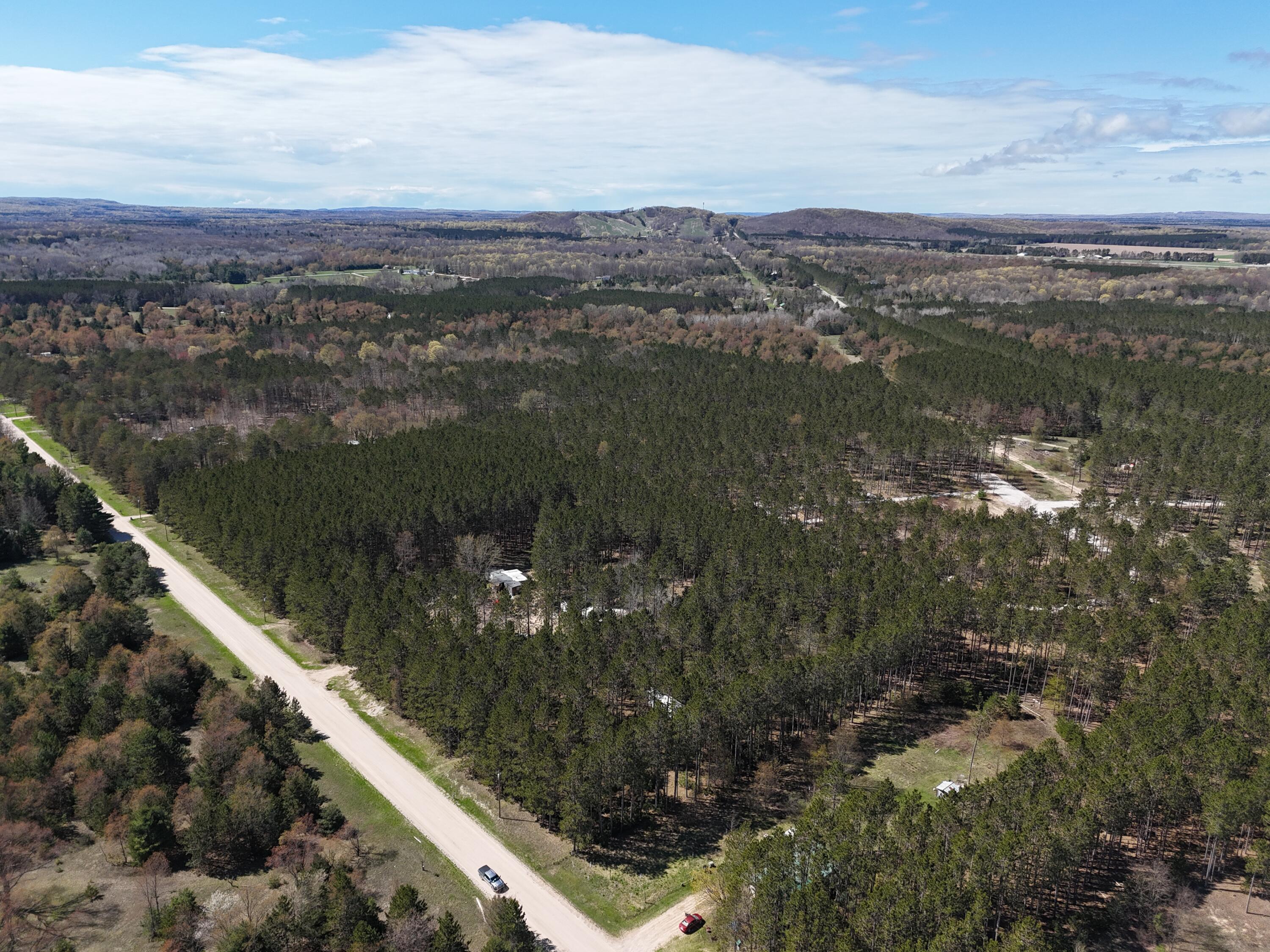 16880 Vondra Road Property Photo 20