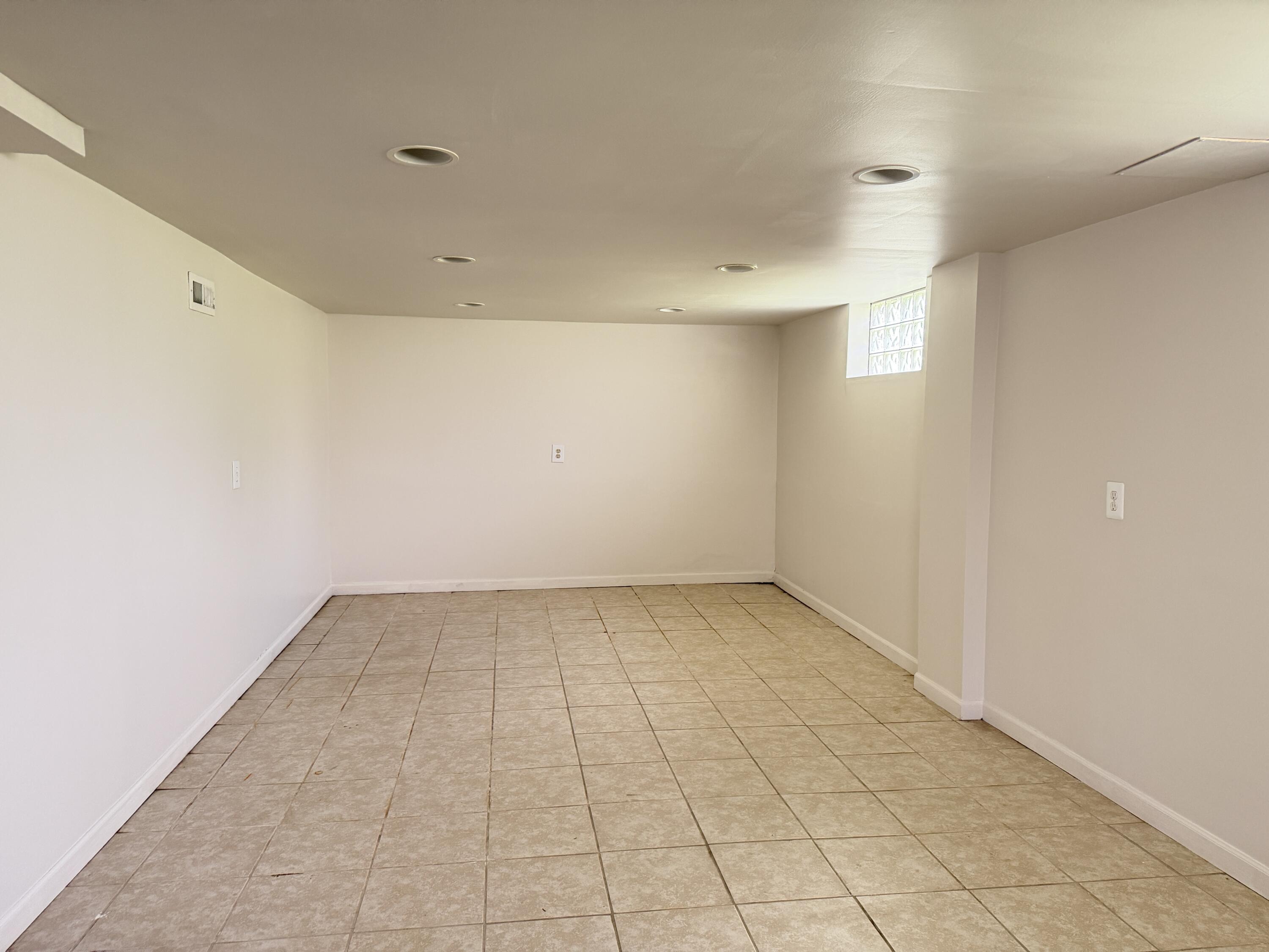 22864 Piper Avenue Property Photo 13