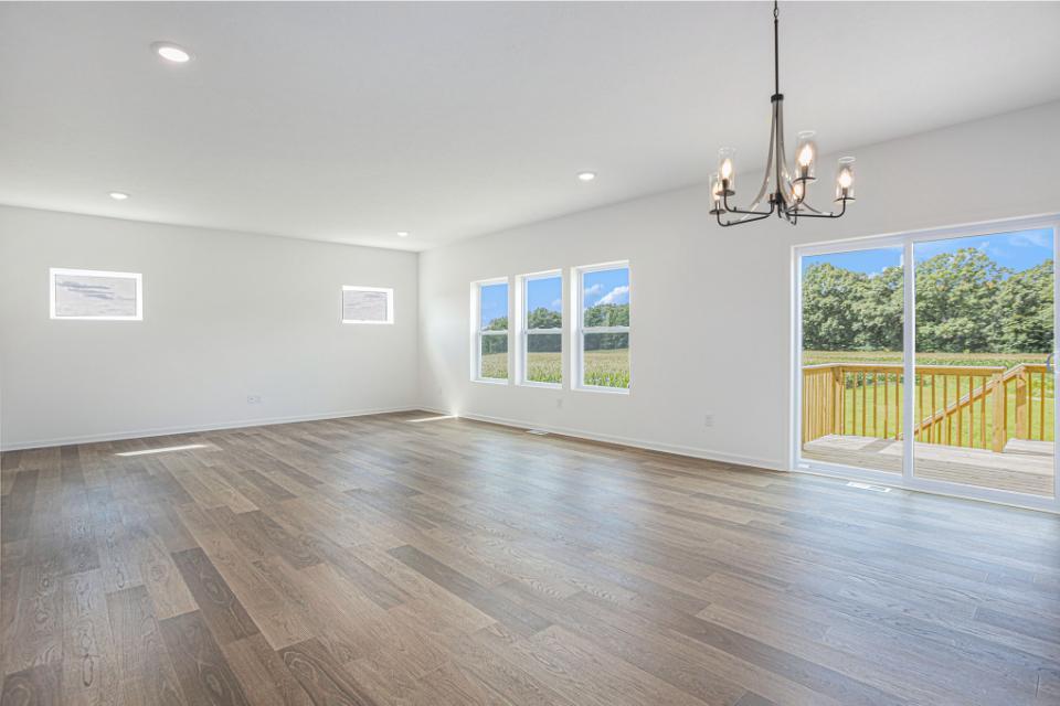 8355 Scots Pine Circle Property Photo 9