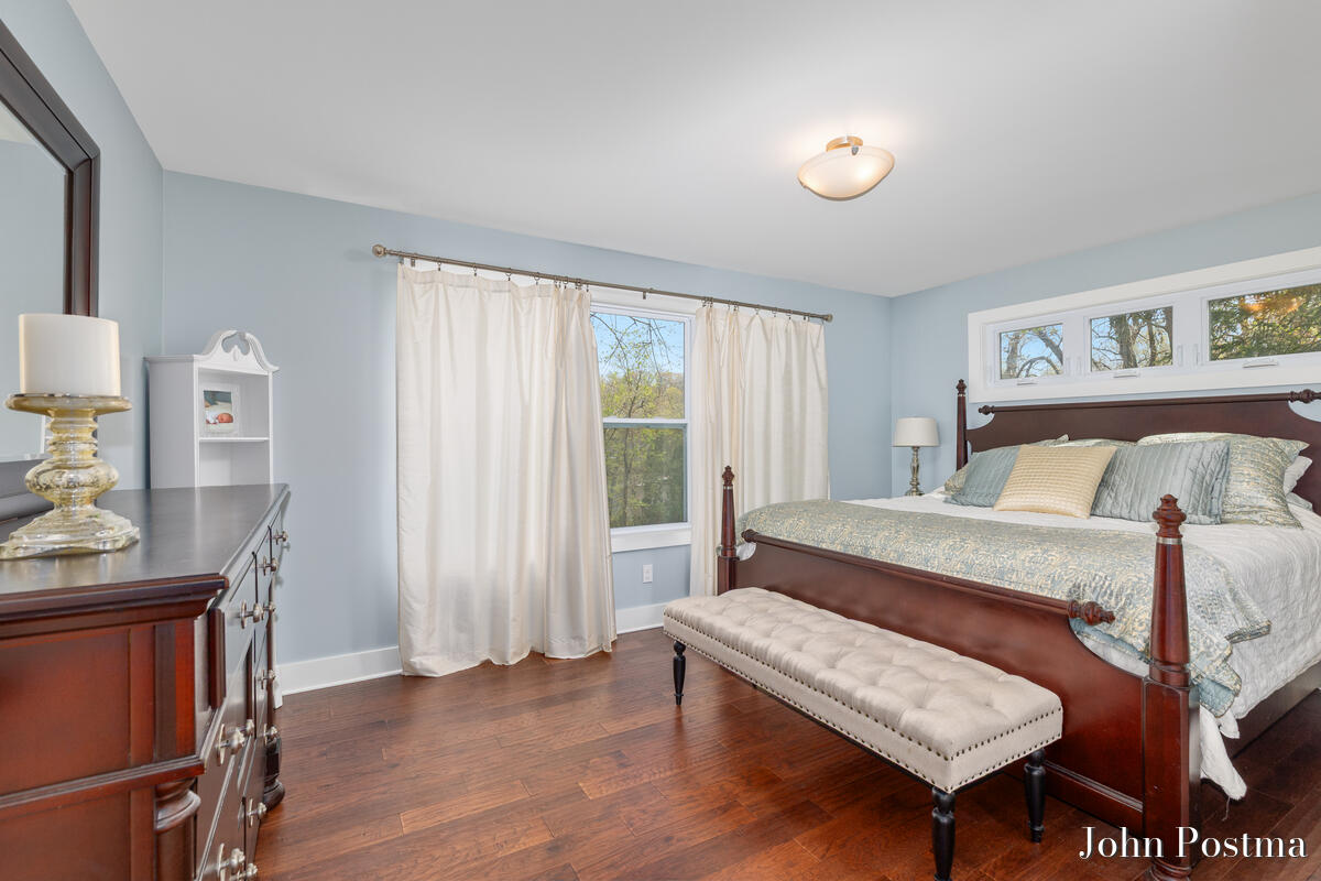 7314 Thornapple Park Drive Se Property Photo 11