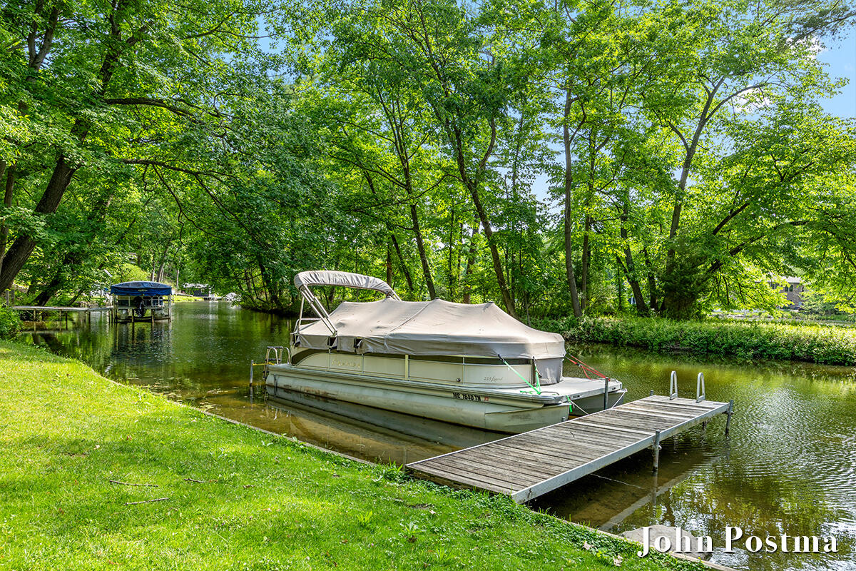 7314 Thornapple Park Drive Se Property Photo 38