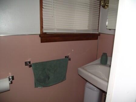 6105 6095 N Grace Avenue Property Photo 29