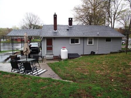 6105 6095 N Grace Avenue Property Photo 38