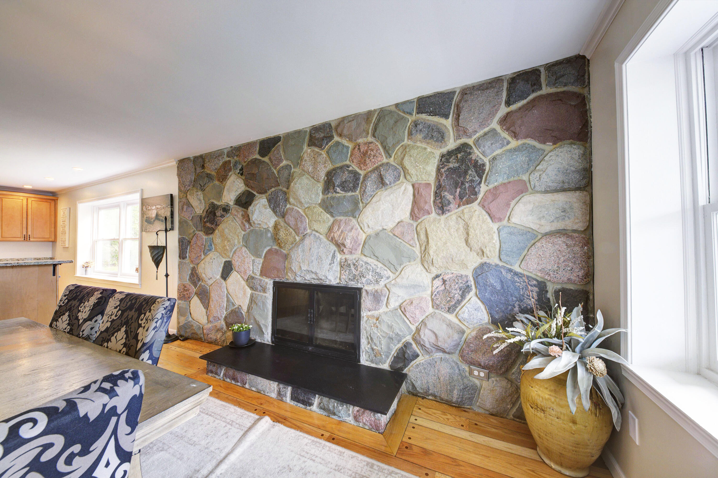 6270 Mack Road Property Photo 19
