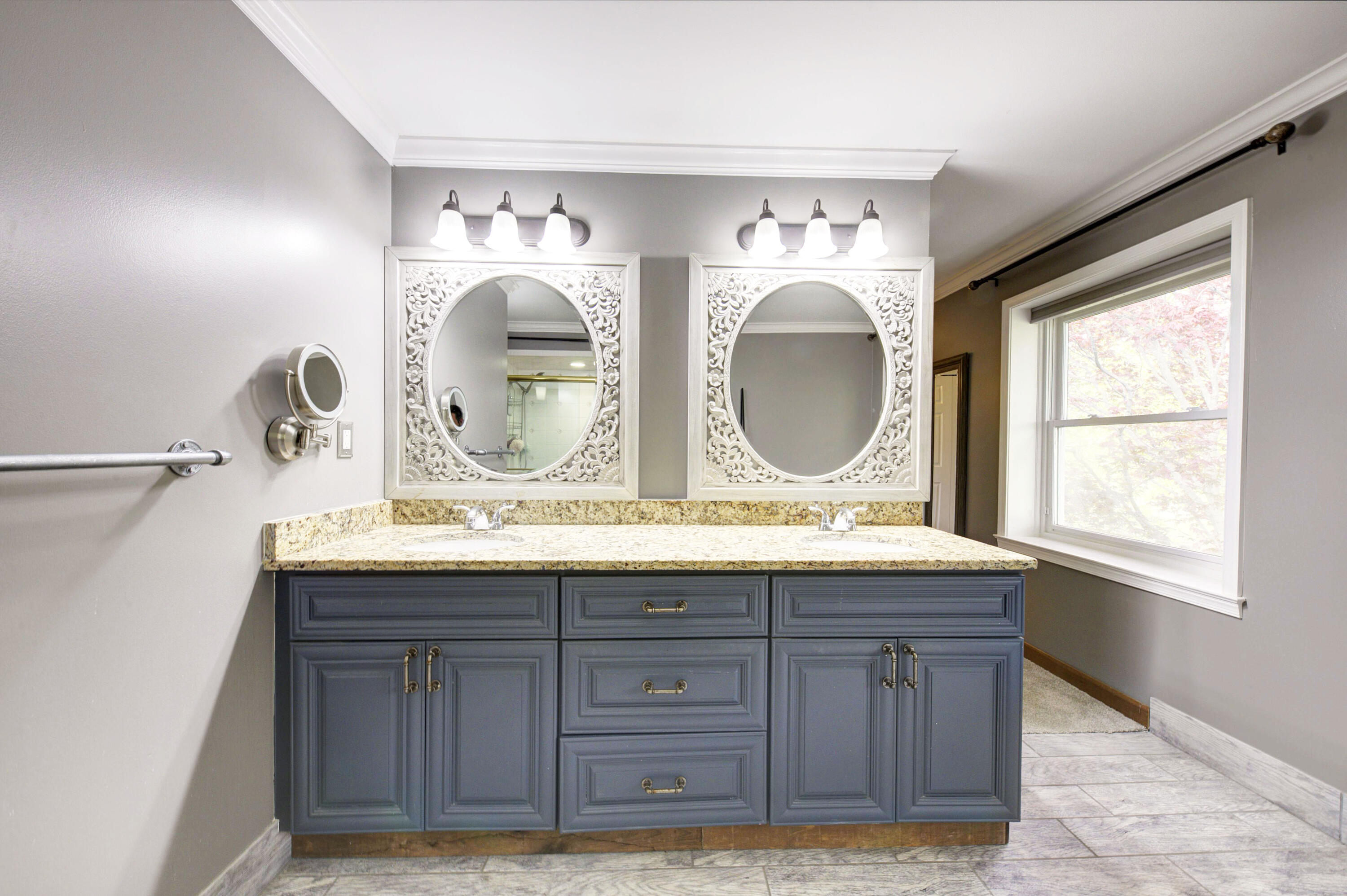 6270 Mack Road Property Photo 38