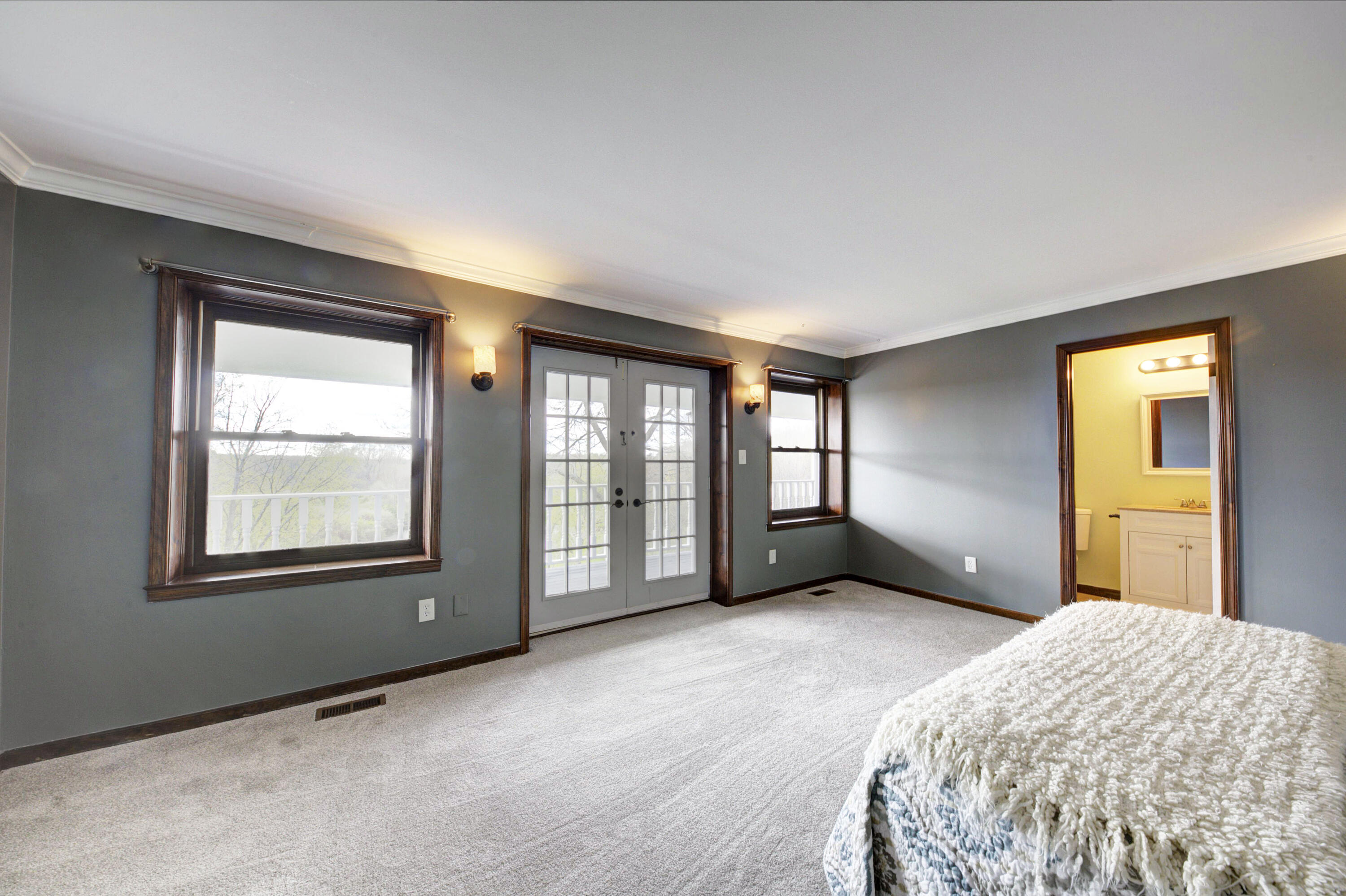 6270 Mack Road Property Photo 45