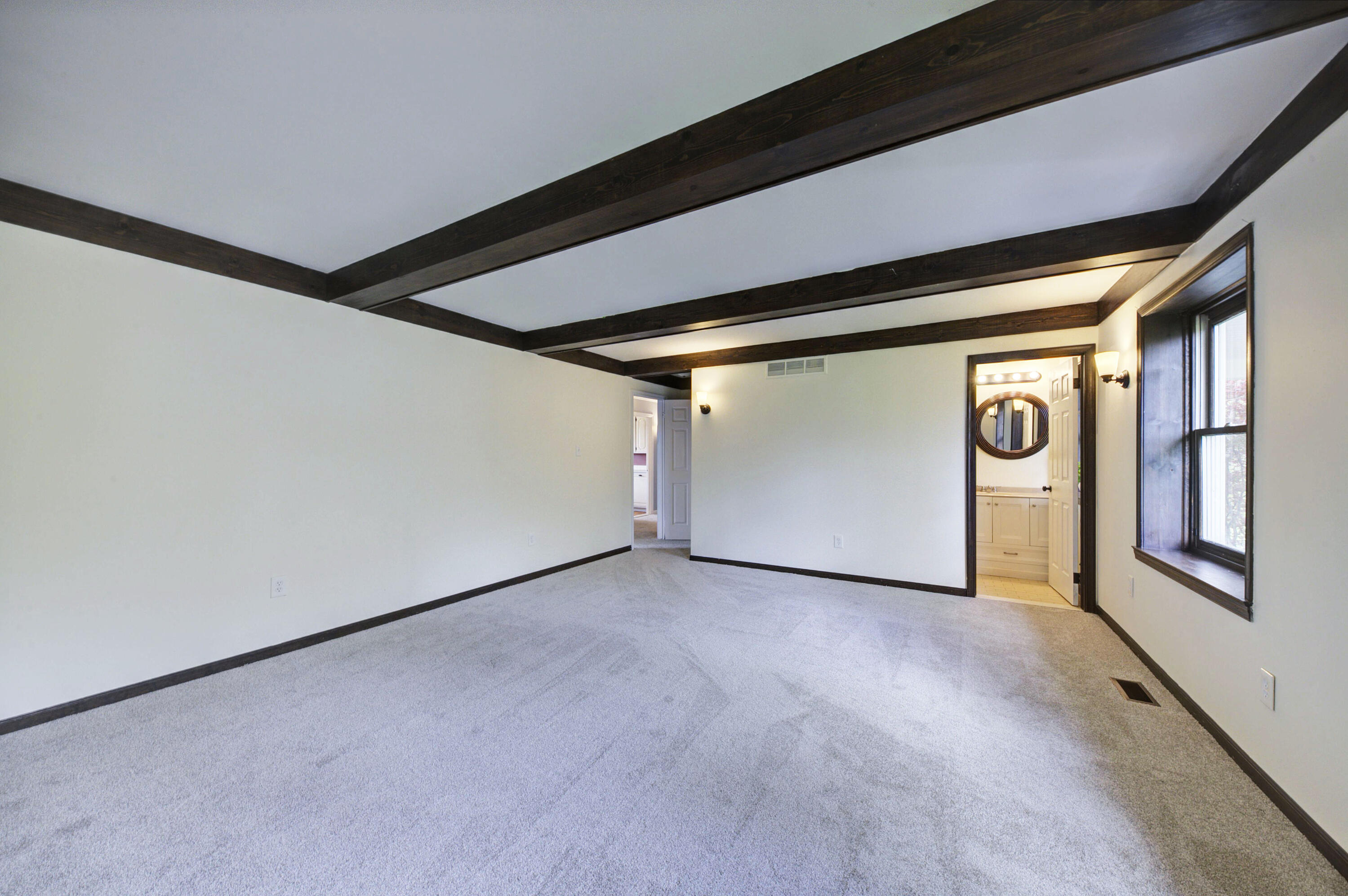 6270 Mack Road Property Photo 48