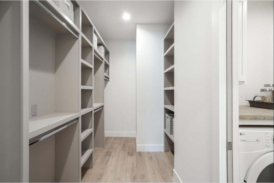 2330 Elinor Lane Se 6d Property Photo 16