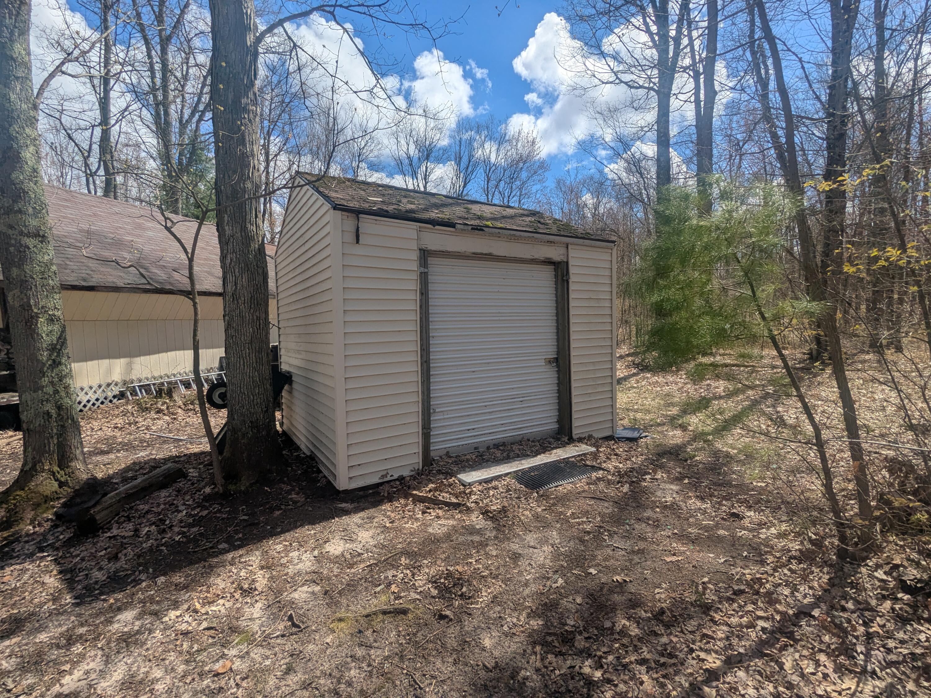 20179 Coates Highway Property Photo 17