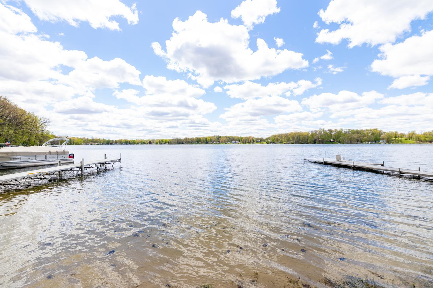 58484 E Clear Lake Road Property Photo 27