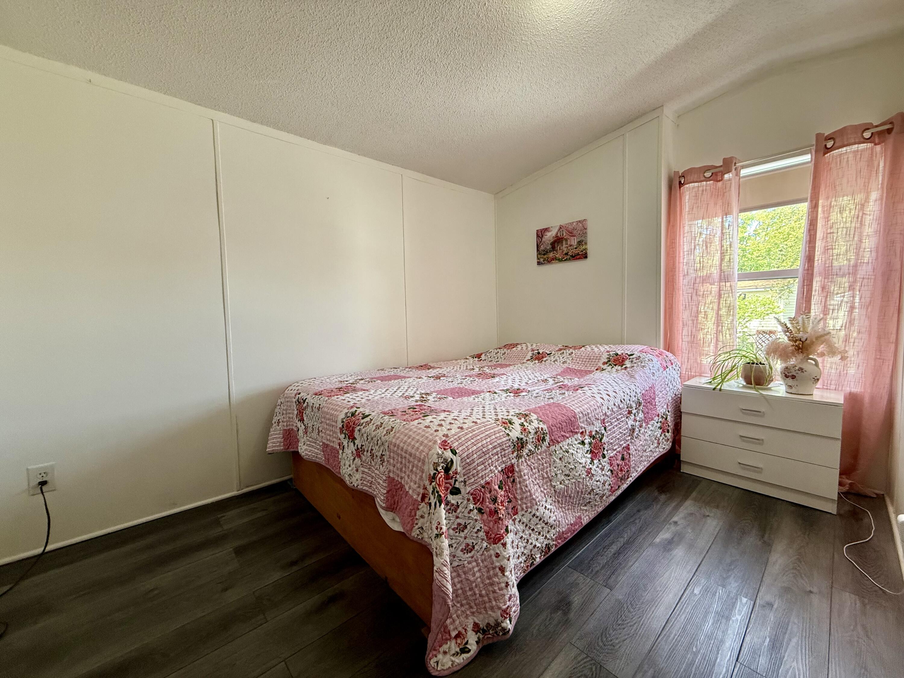 333 E Lakewood Boulevard 10 Property Photo 16