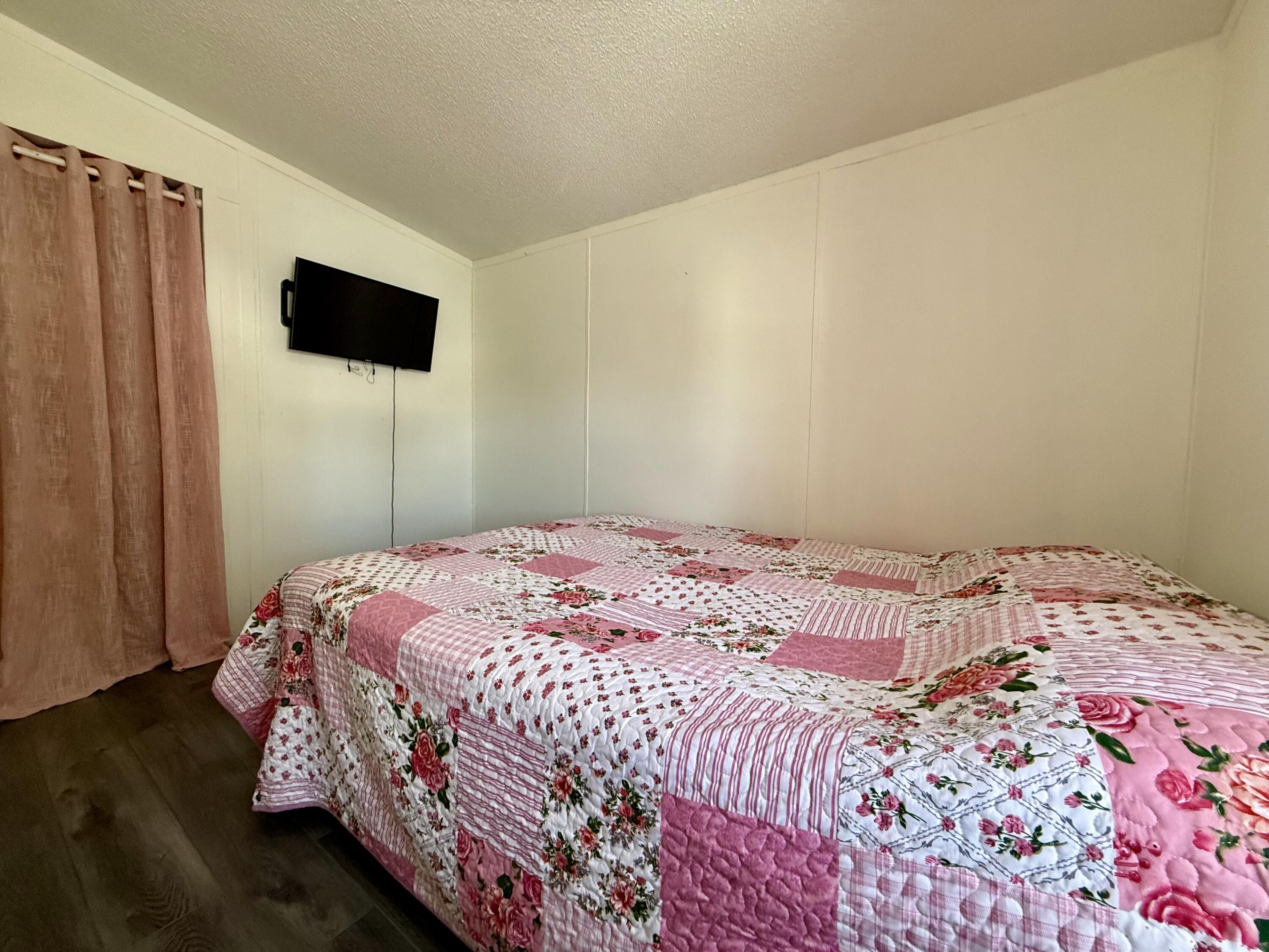 333 E Lakewood Boulevard 10 Property Photo 17