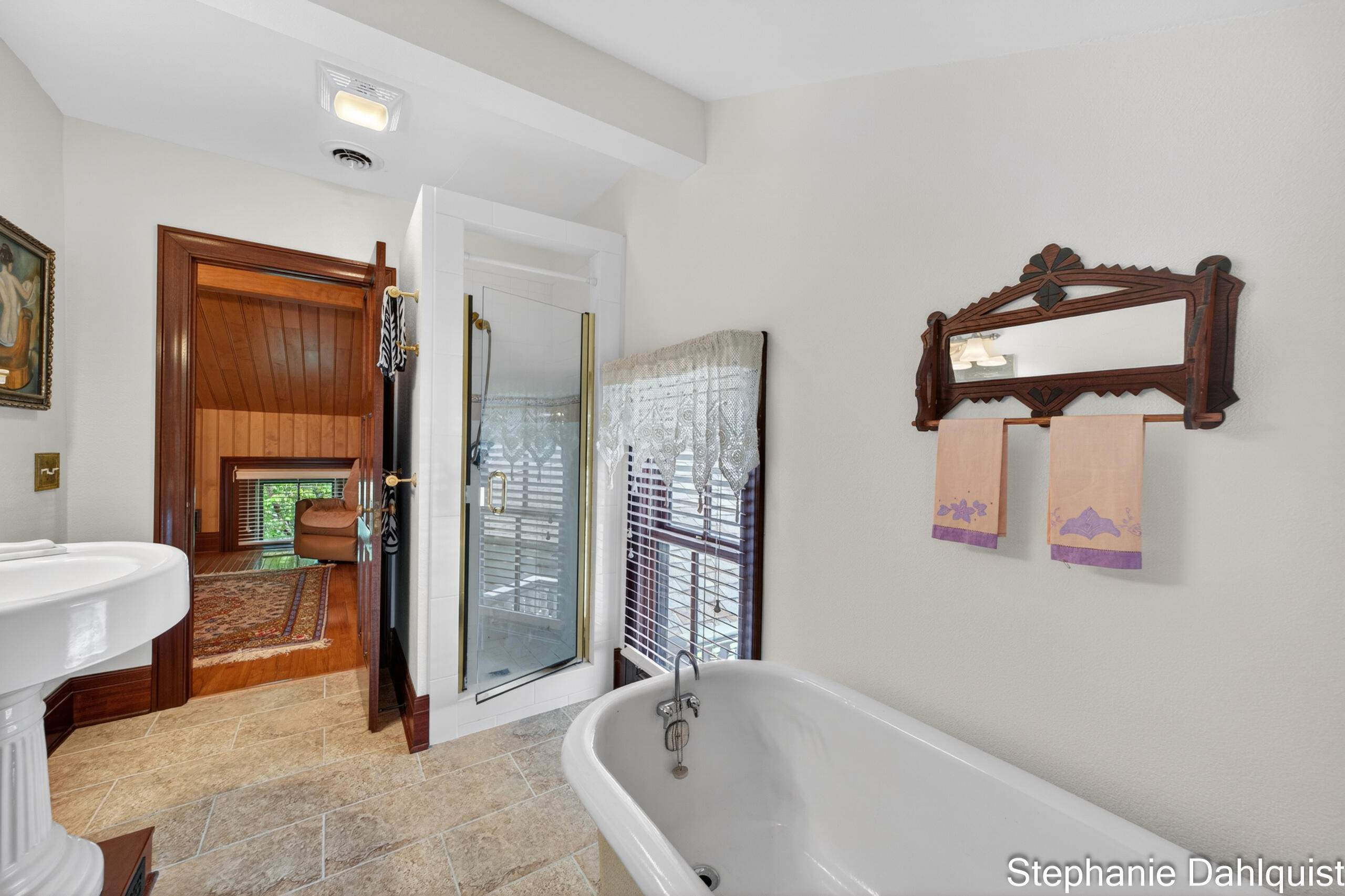 511 W Clay Avenue Property Photo 37