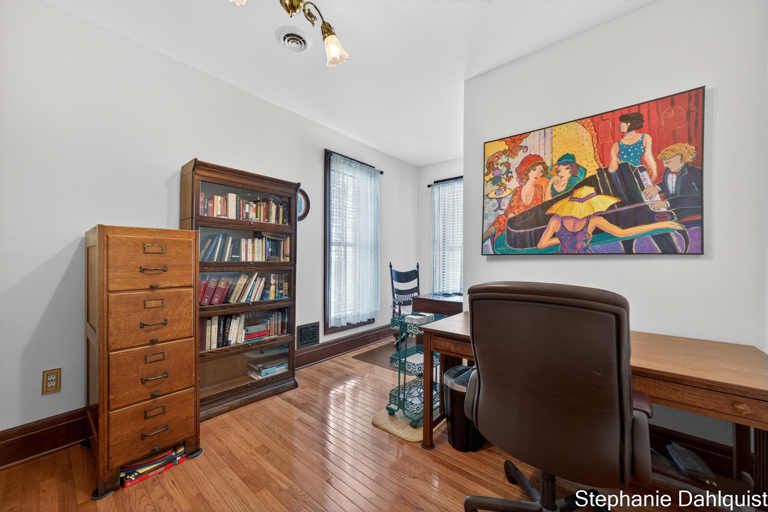 511 W Clay Avenue Property Photo 39