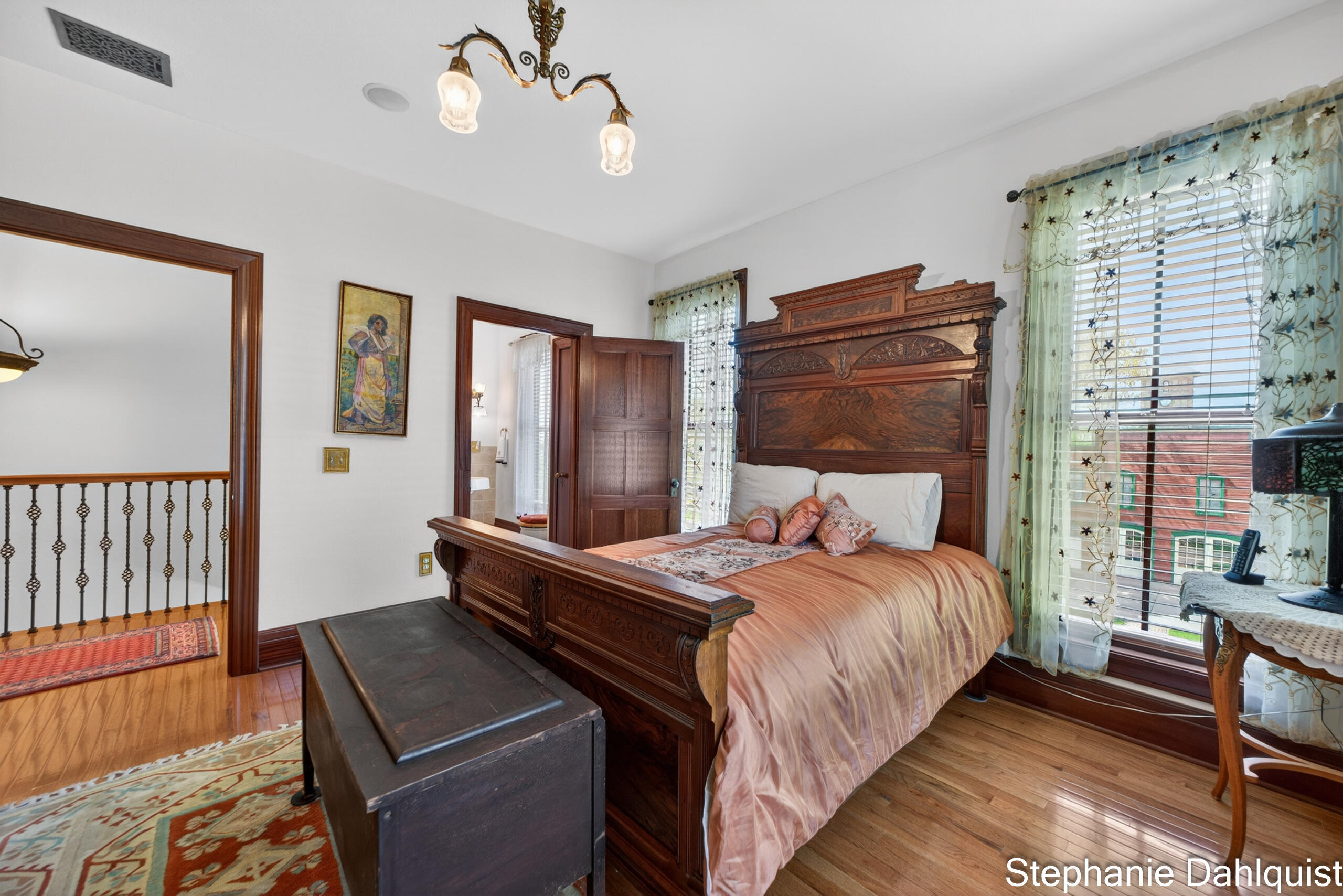 511 W Clay Avenue Property Photo 44