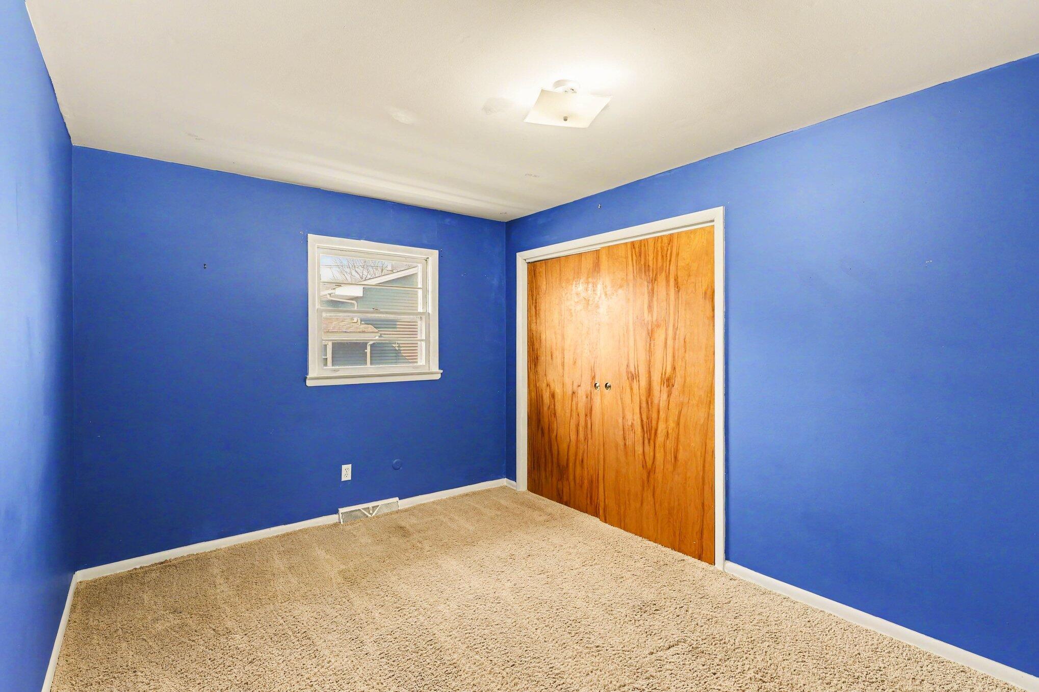 311 Dutton Street Property Photo 11