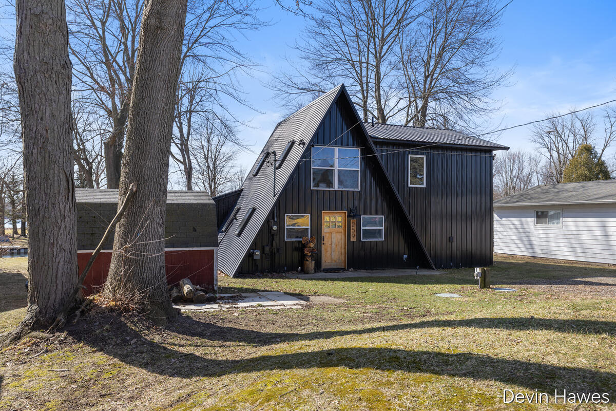 259 Ivason Drive Property Photo 1