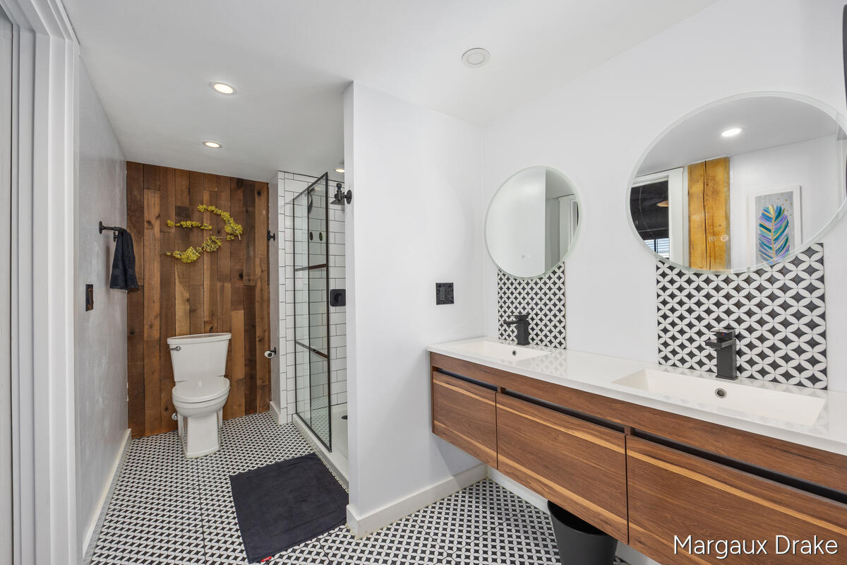940 Monroe Avenue Nw 552 Property Photo 4