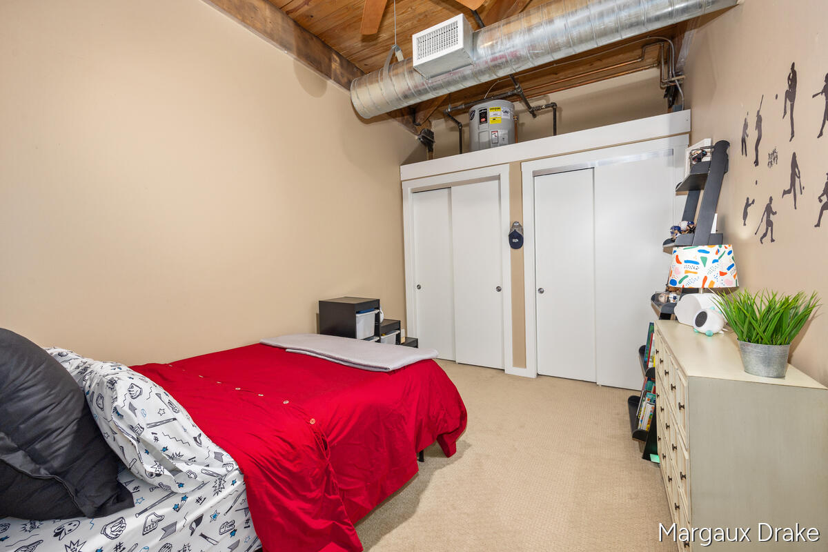 940 Monroe Avenue Nw 552 Property Photo 15