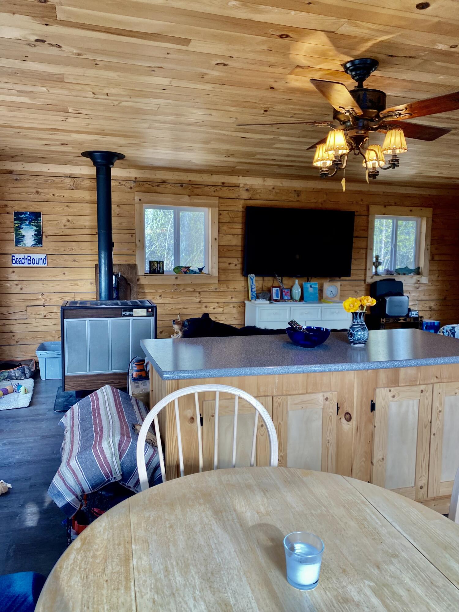 6416 E Rossell Lake Road Property Photo 11