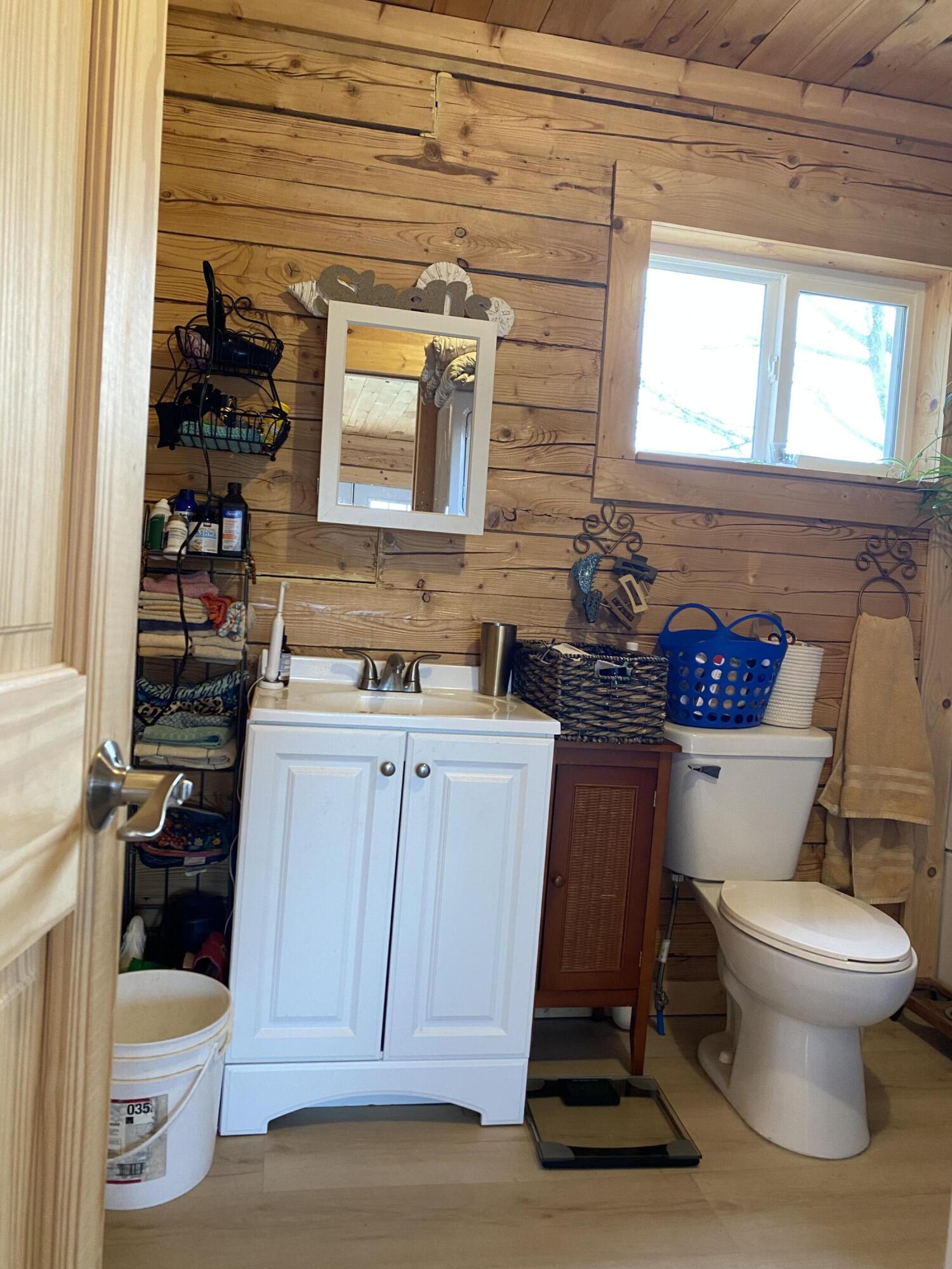 6416 E Rossell Lake Road Property Photo 15