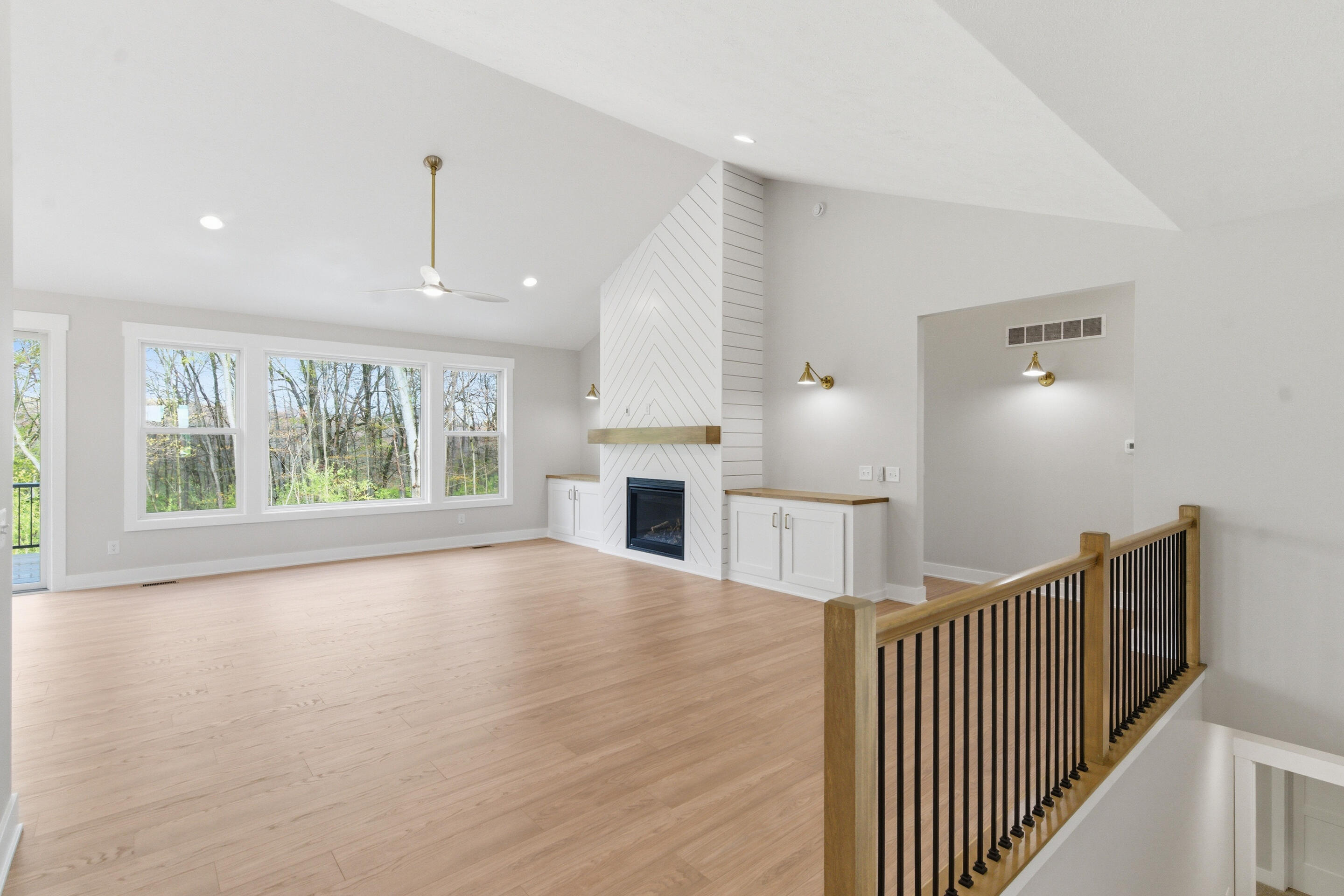 9959 Honey Creek Trail Property Photo 3