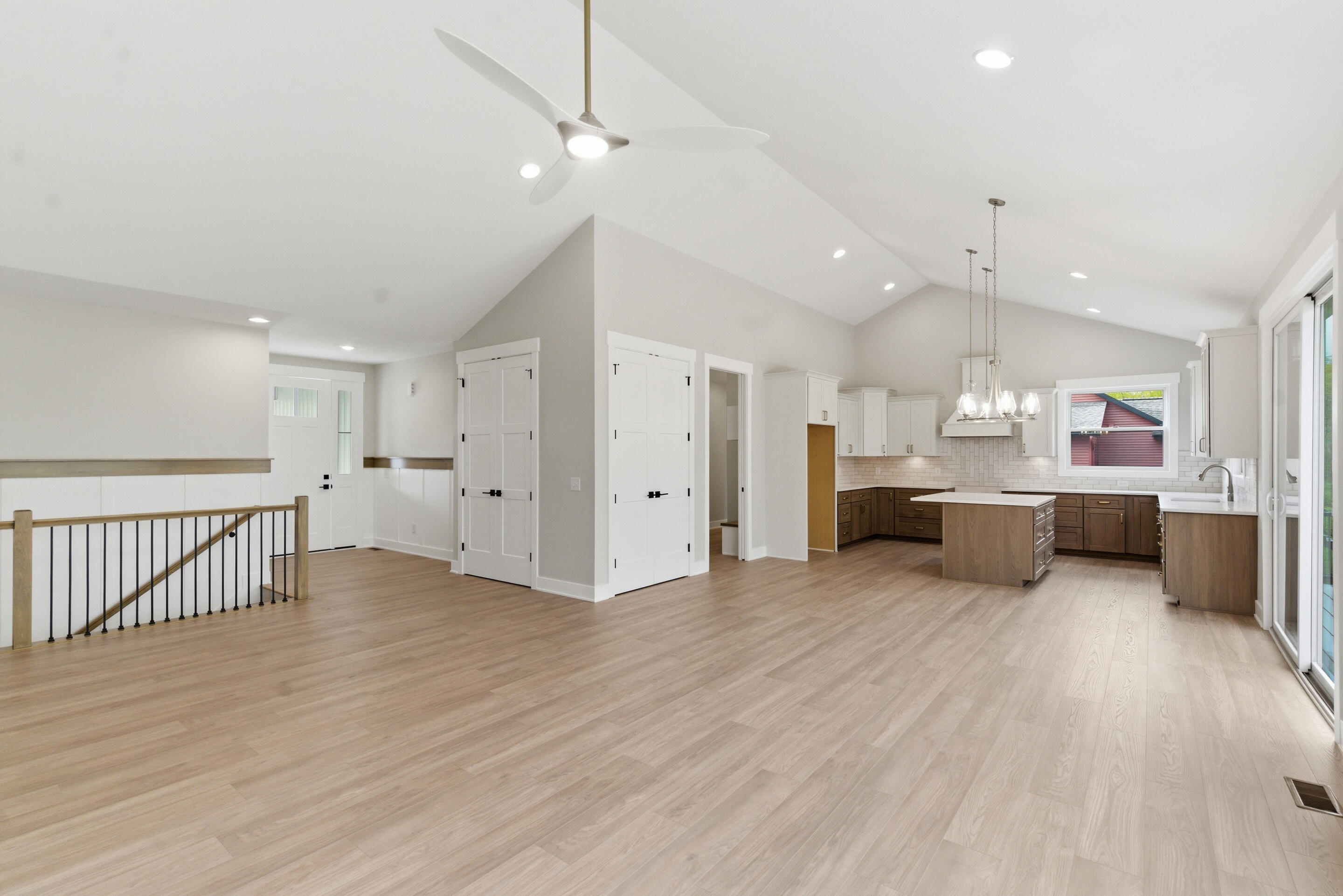 9959 Honey Creek Trail Property Photo 13