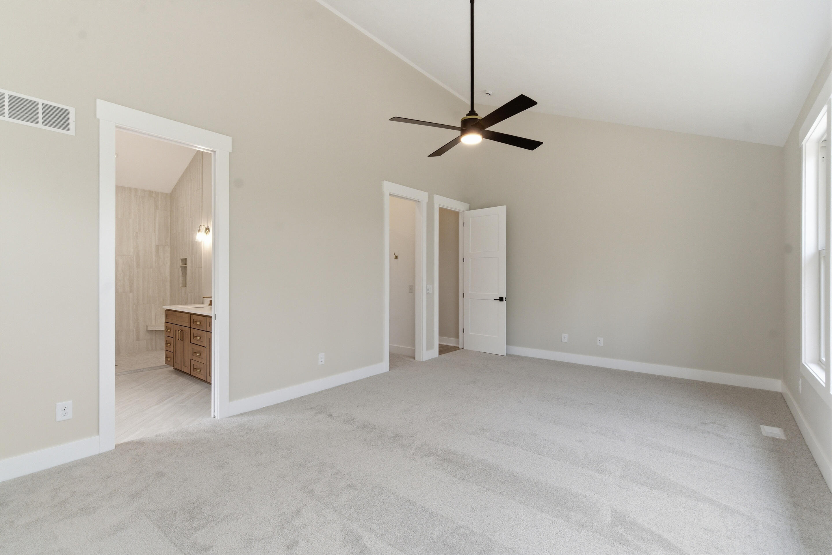 9959 Honey Creek Trail Property Photo 18
