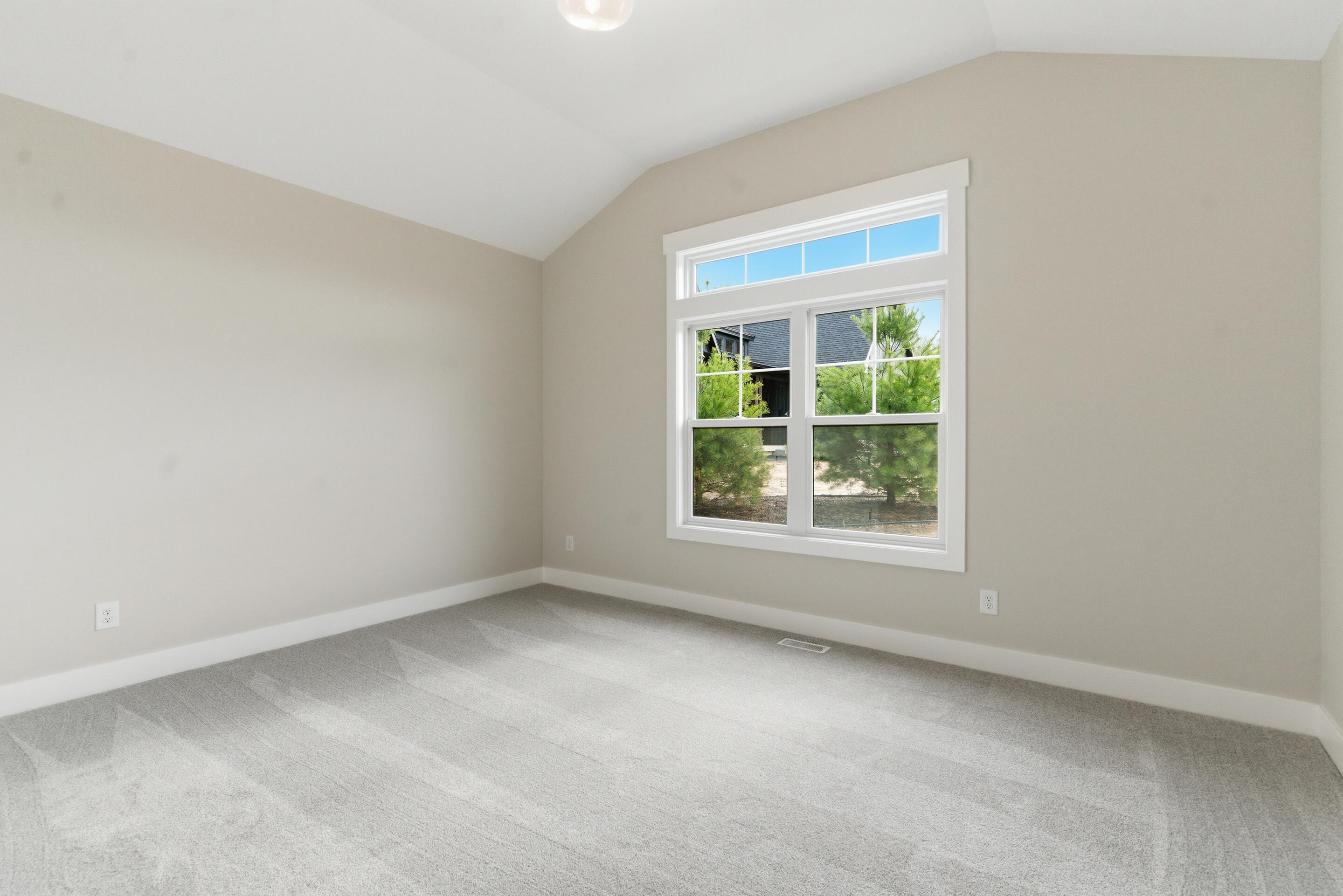 9959 Honey Creek Trail Property Photo 24